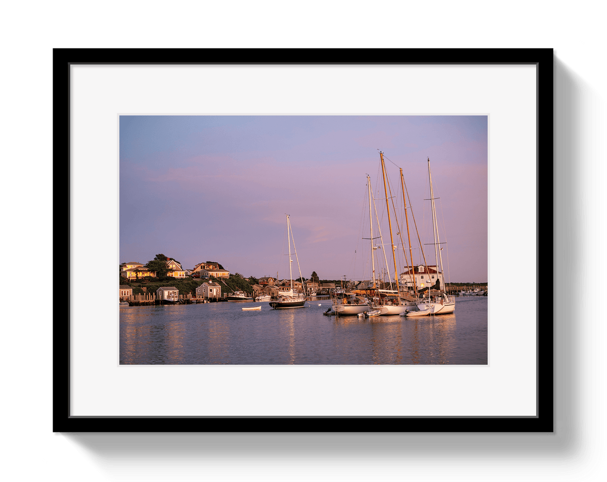 Johnny Vacay Black / 11x14 / Border Menemsha Magic