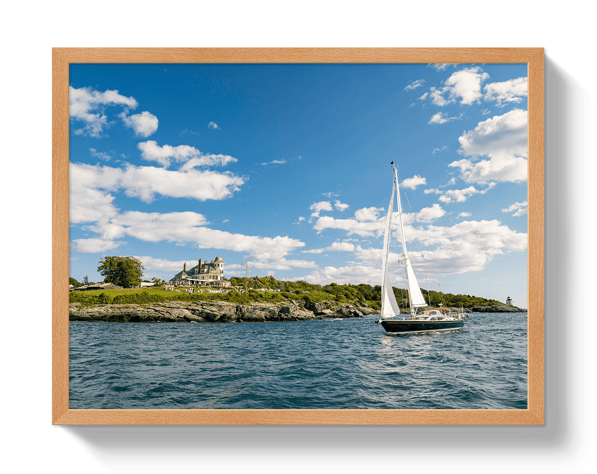 Johnny Vacay Oak / 11x14 / Full Bleed Castle Hill