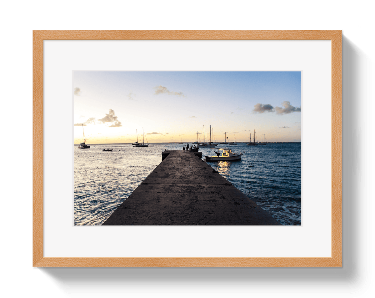 Johnny Vacay Oak / 11x14 / Border Sunset Harbor