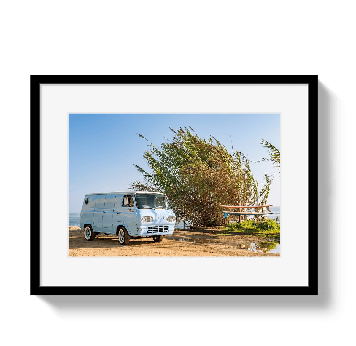 Johnny Vacay Black / 11x14 / Border Sano Bus