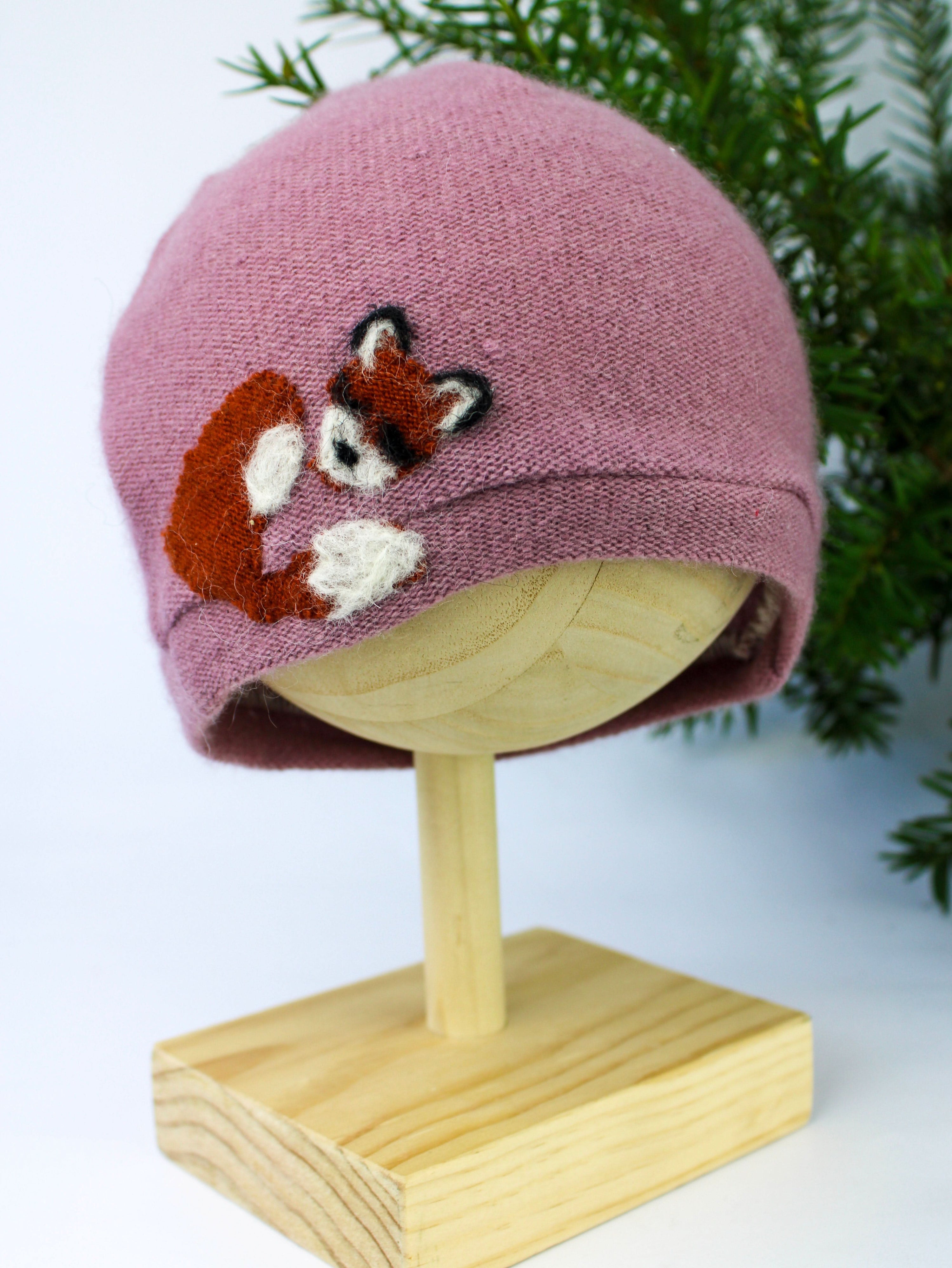 Ash & Rose hat Purple Sleeping Fox Cashmere Hat - Baby