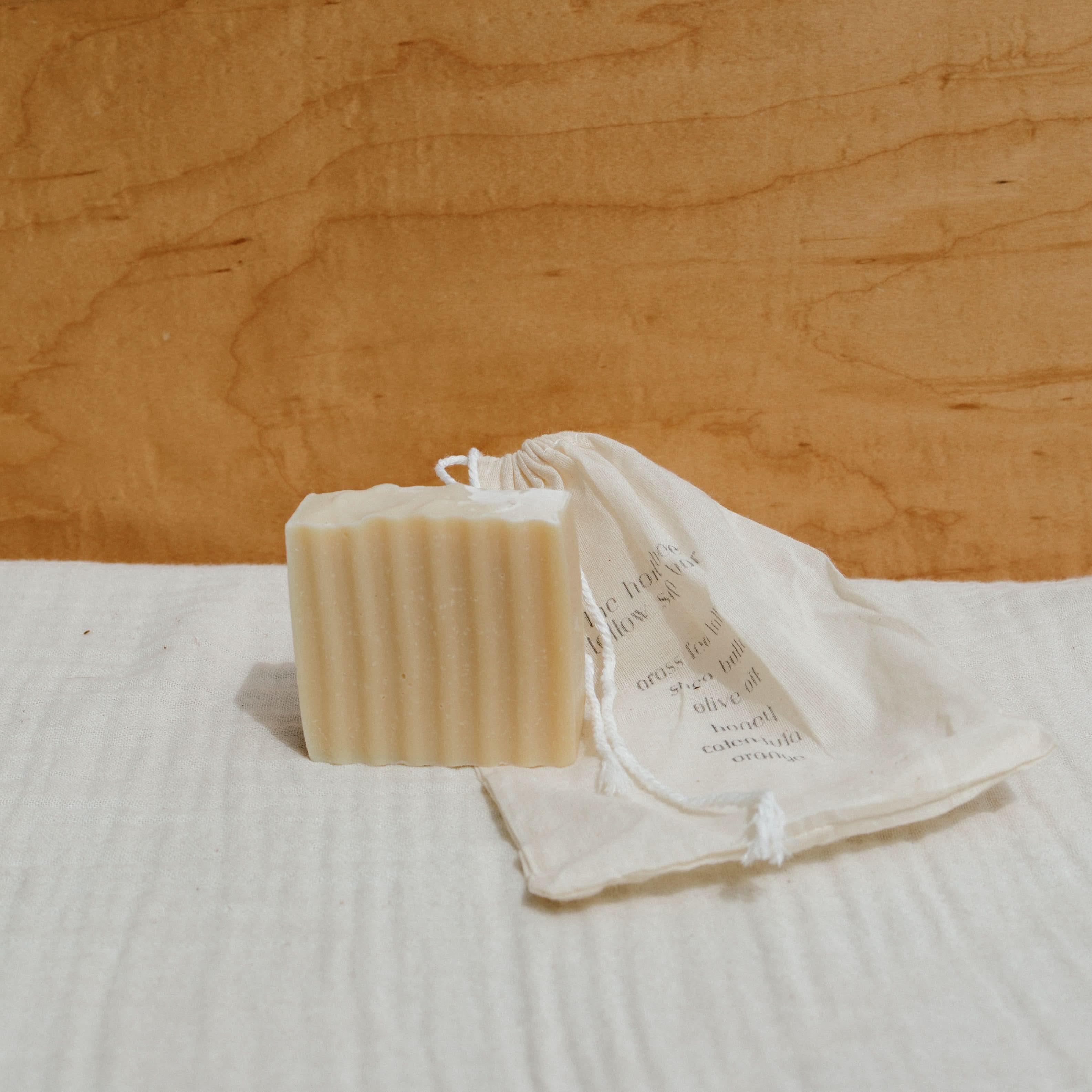 the honeybee tallow soap bar - My American Goods