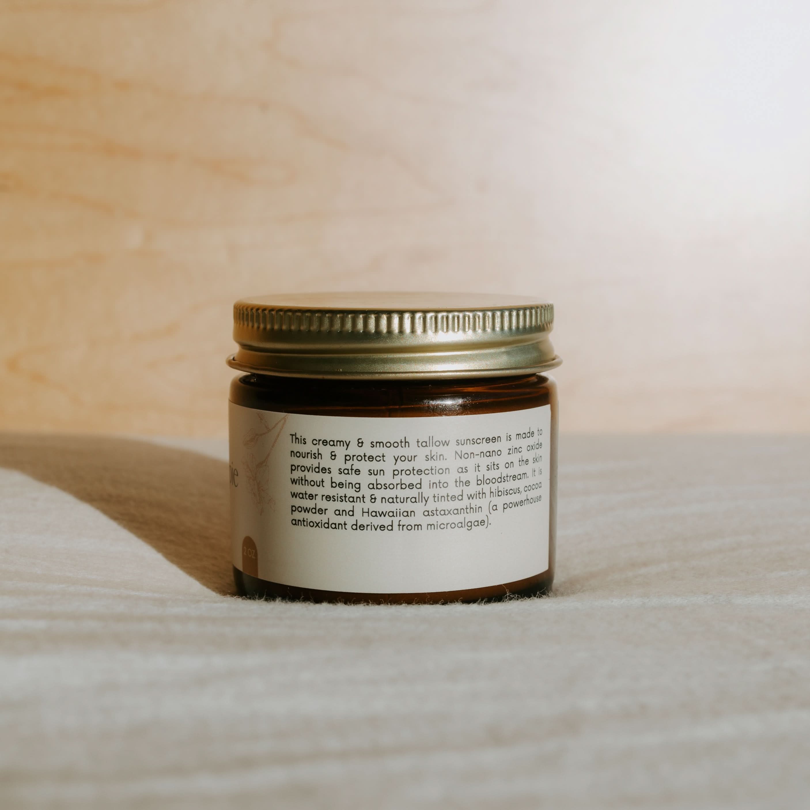 Honeybee Hippie Sunscreen Face the sun - herbal tinted mineral & tallow skin protection