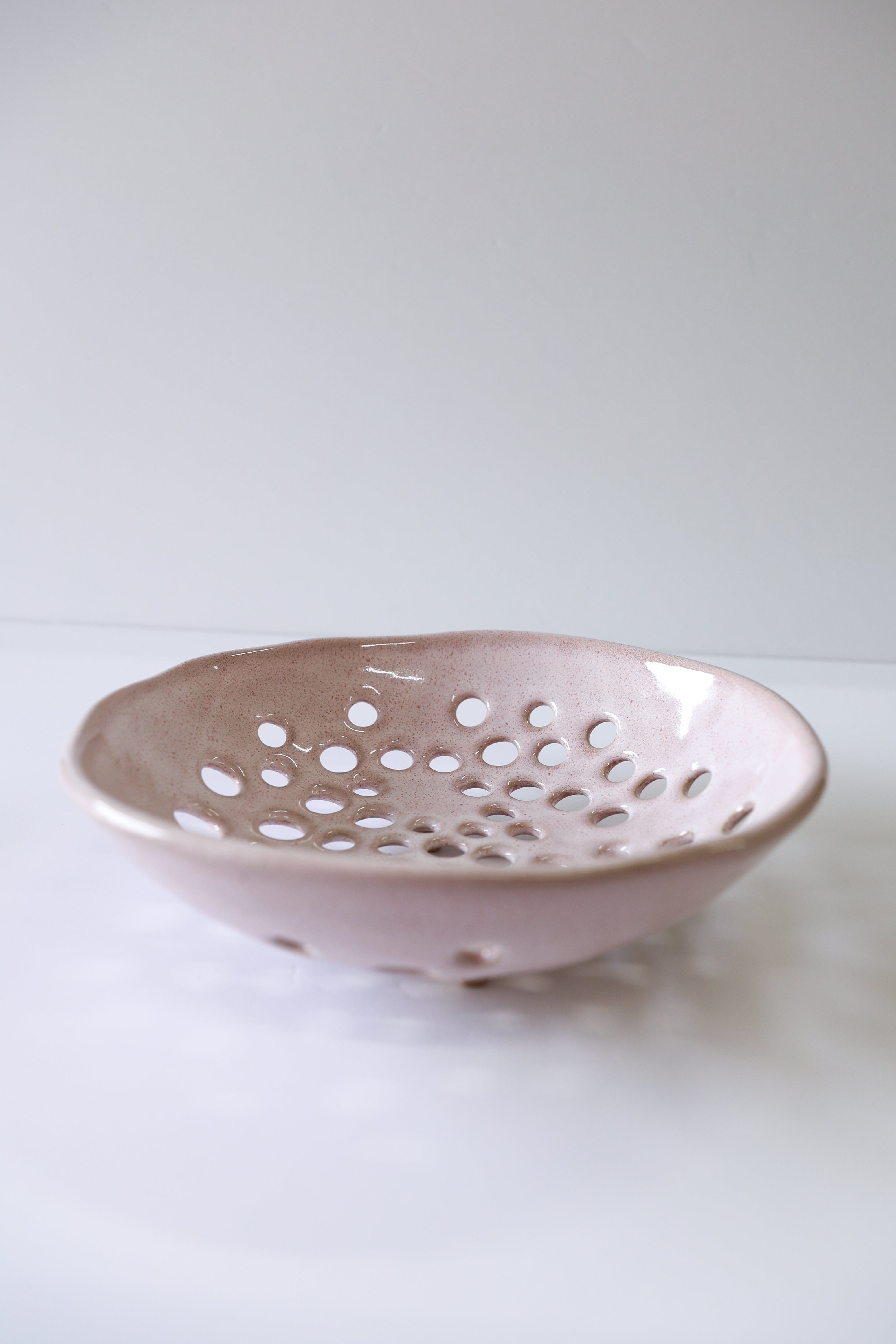 Newland Colander | Seashell