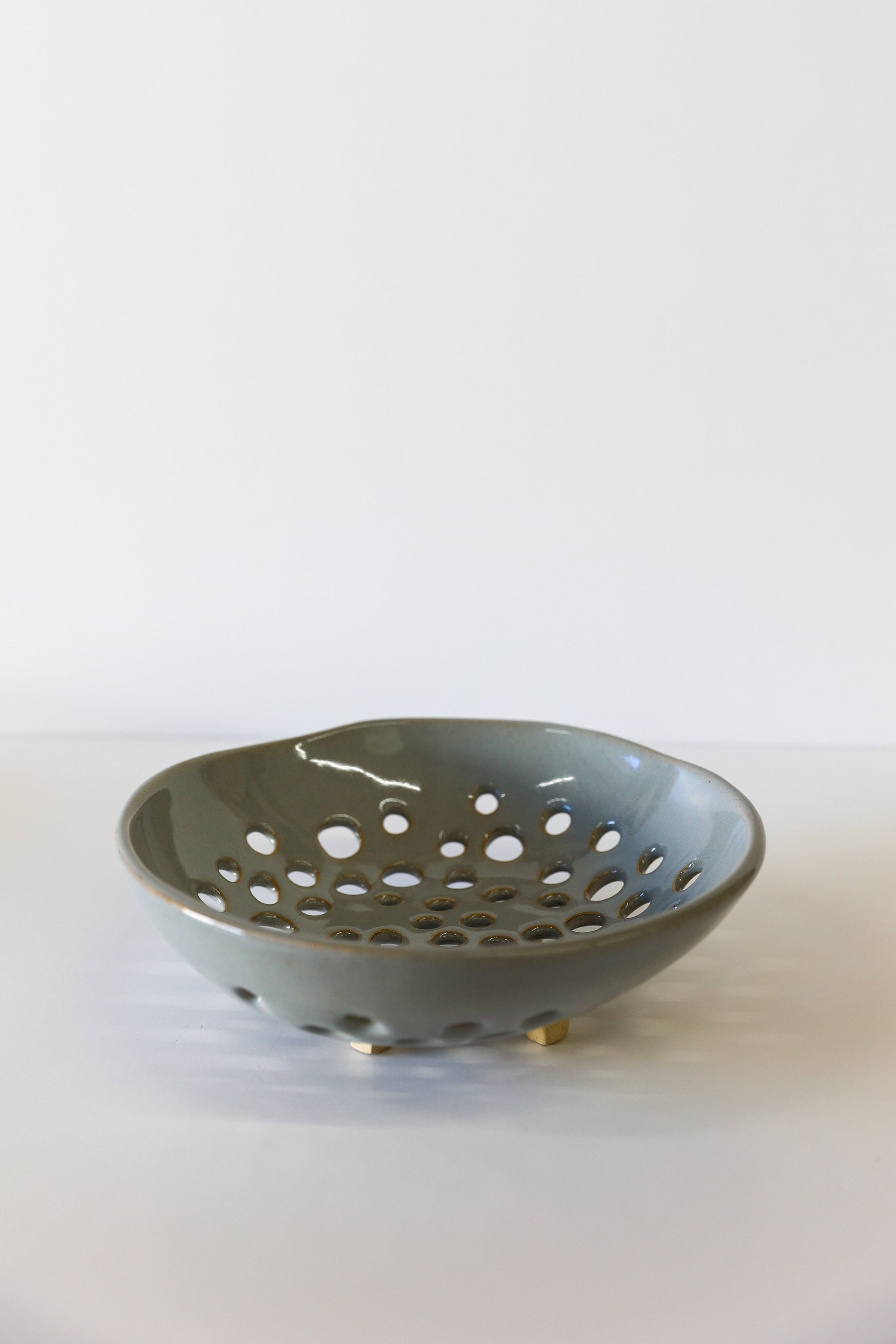Glazed Garage Ceramics serveware Newland Colander | Waterfall