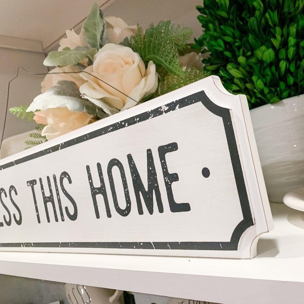Gia Roma Farmhouse Chic, Wood Sign, This is Us Farmhouse Chic