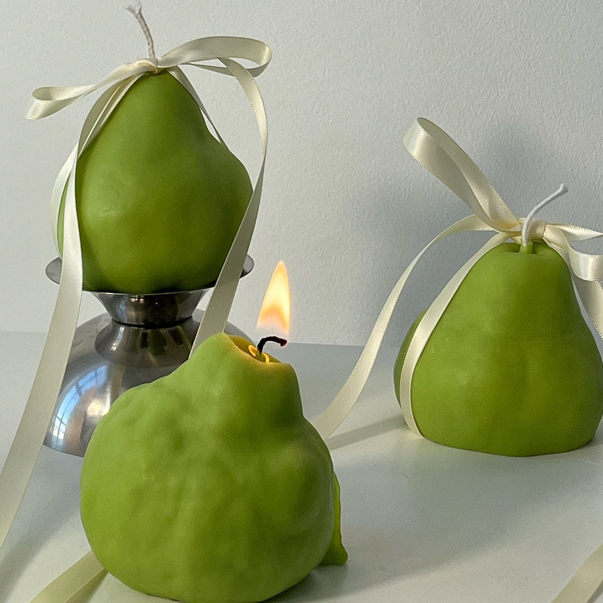 Scandles Farmers Markets Pear Candle