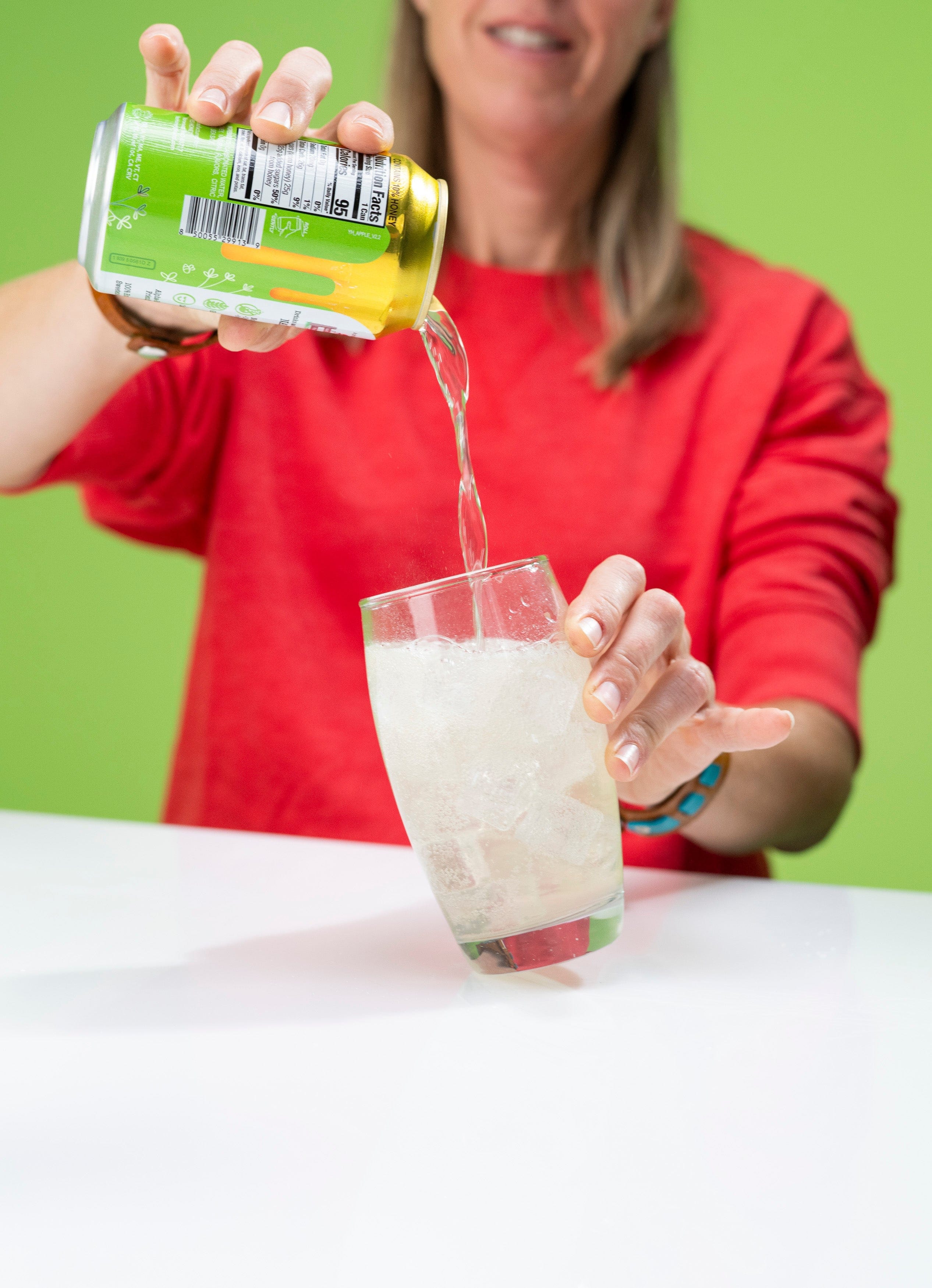Yes Honey Drink Bee Original Sweet Apple Soda Alternative