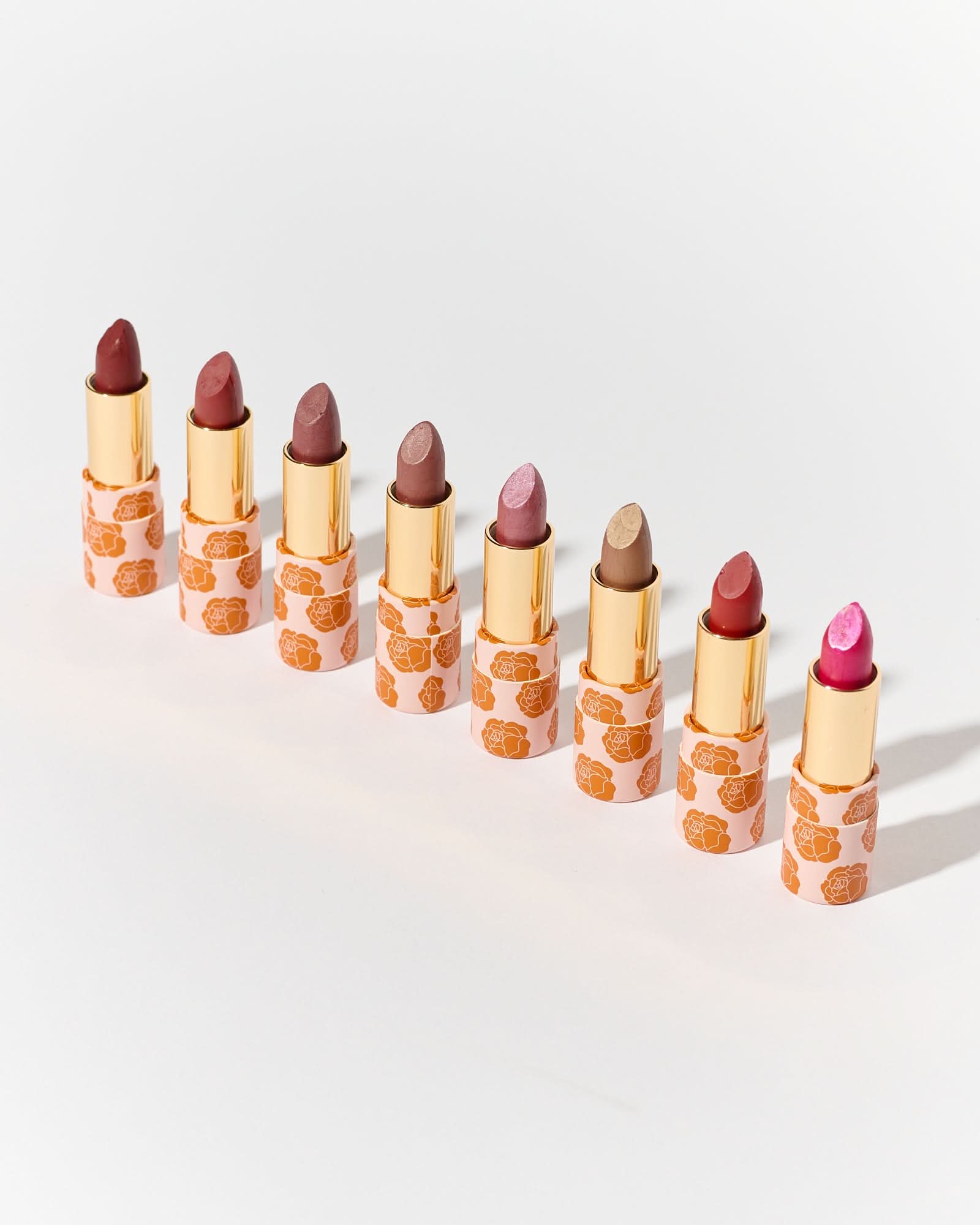 Heaven On Main Street MAKEUP Lipstick : 8 Luxurious Shades