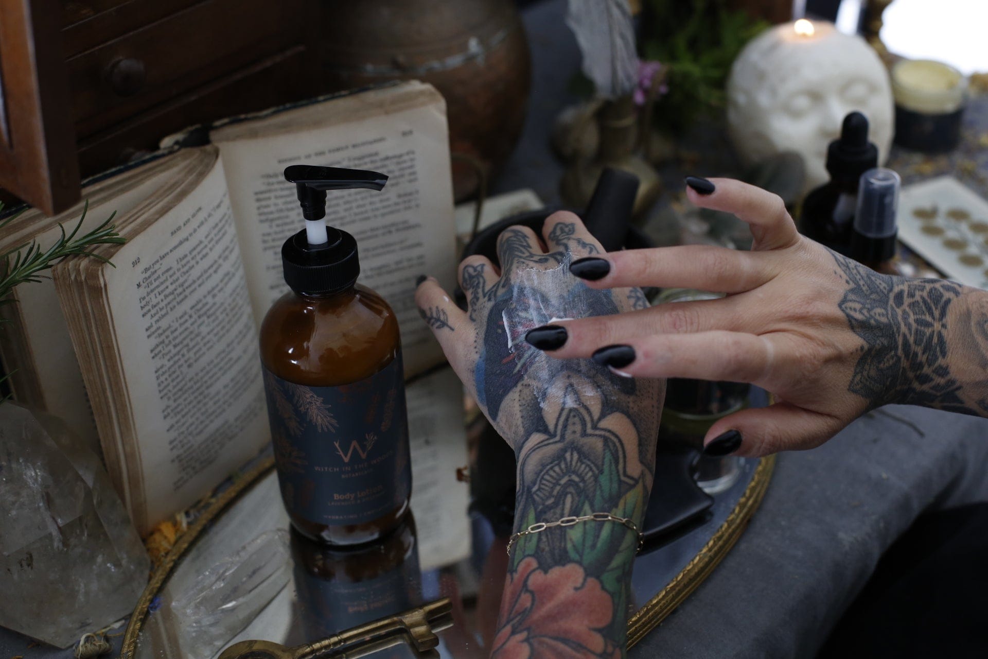 Witch in the Woods Botanicals Body Full Size (8 oz) Witch in the Woods - Body Lotion