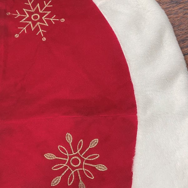 48" Red Snowflake Embroidered Tree Skirt With Faux Fur Trim - My American Goods