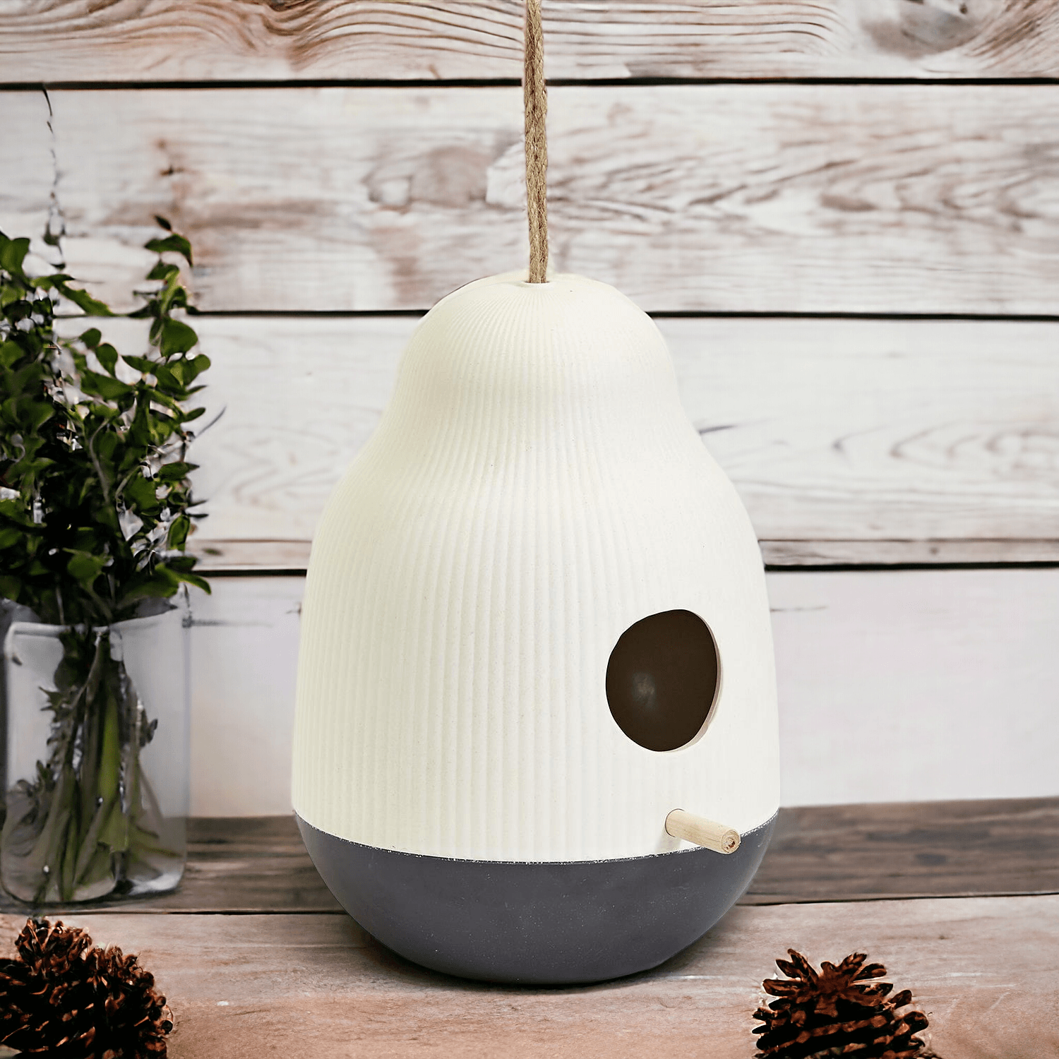 Gia Roma Bird Feeder House Cocoon Bird Feeder
