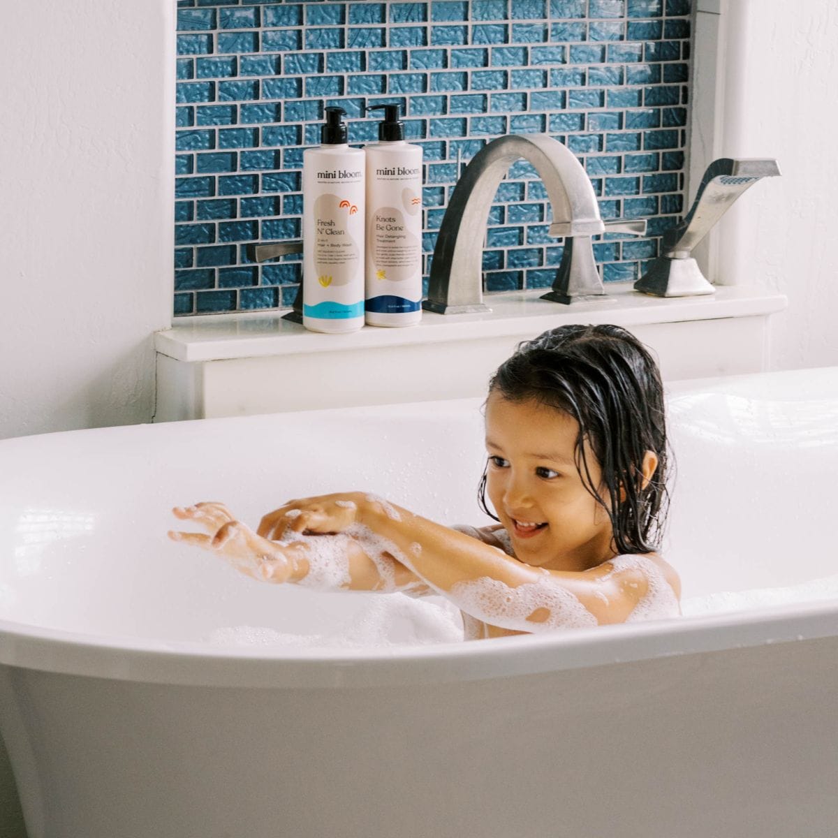 mini bloom Product Bath Time Duo