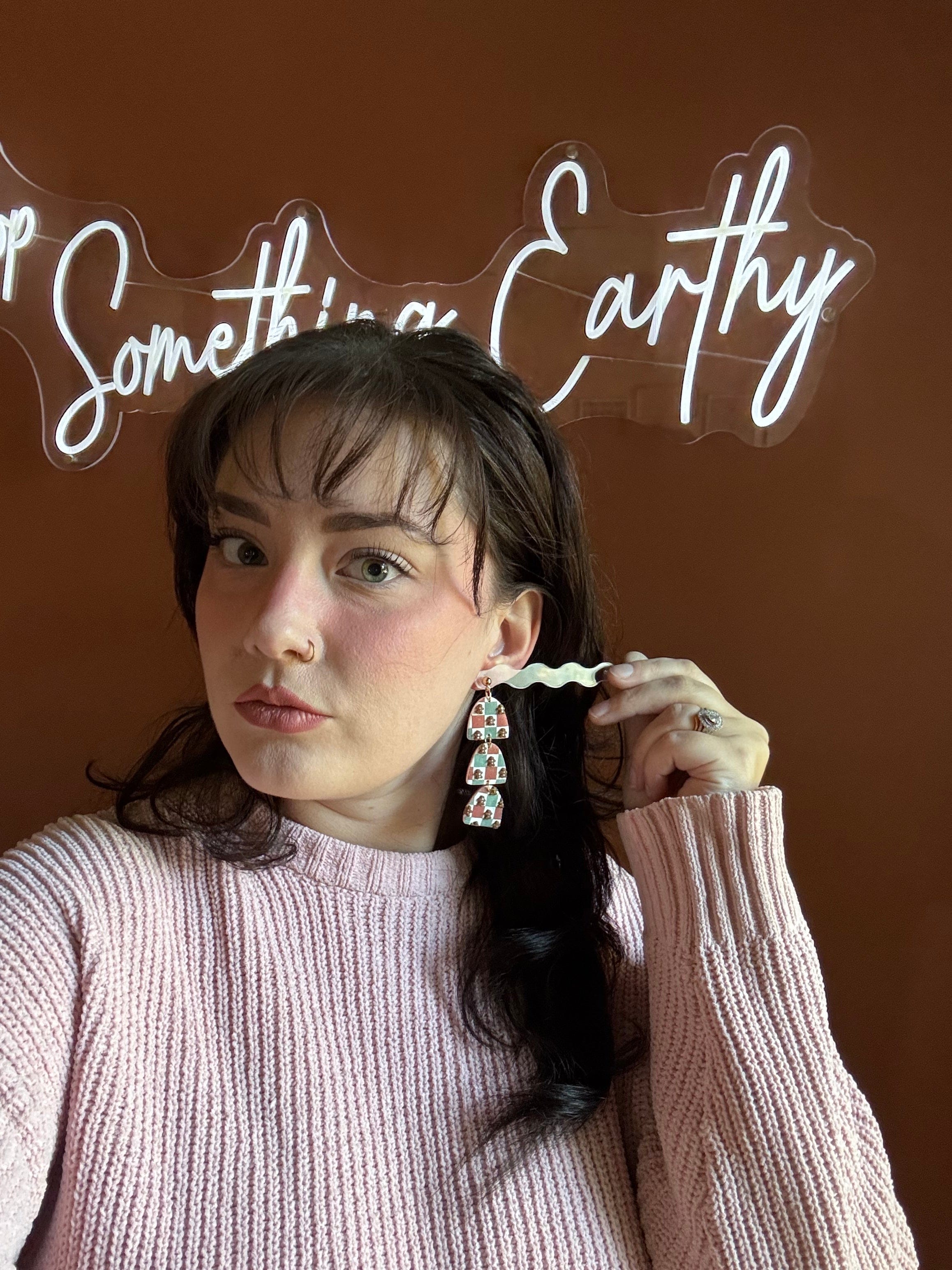 Stevie, in Checkered Gingerbread