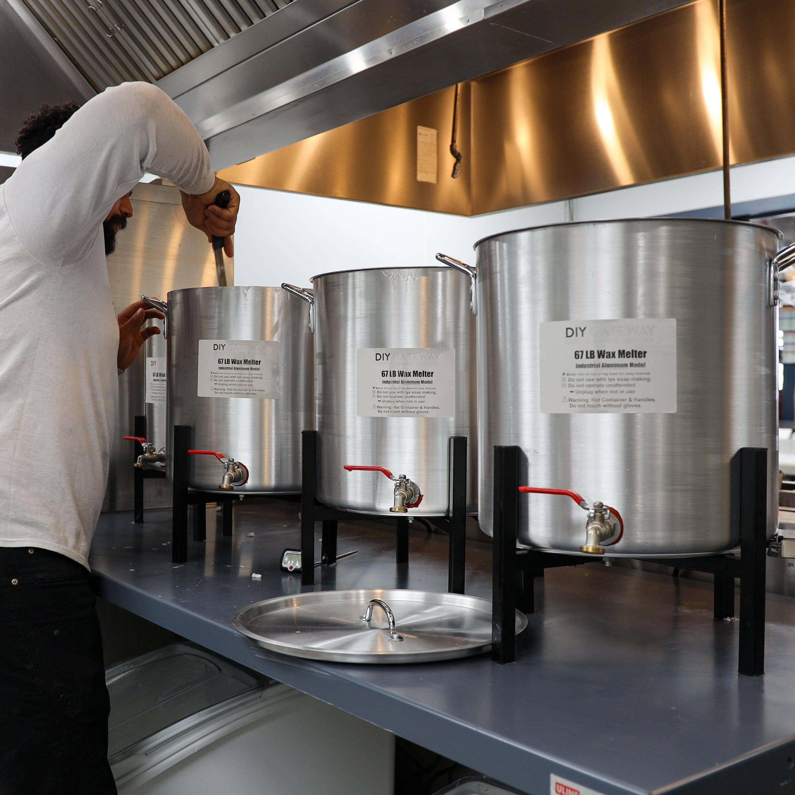 Lady May Seasonal Tallow & Beeswax Candle - My American Goods