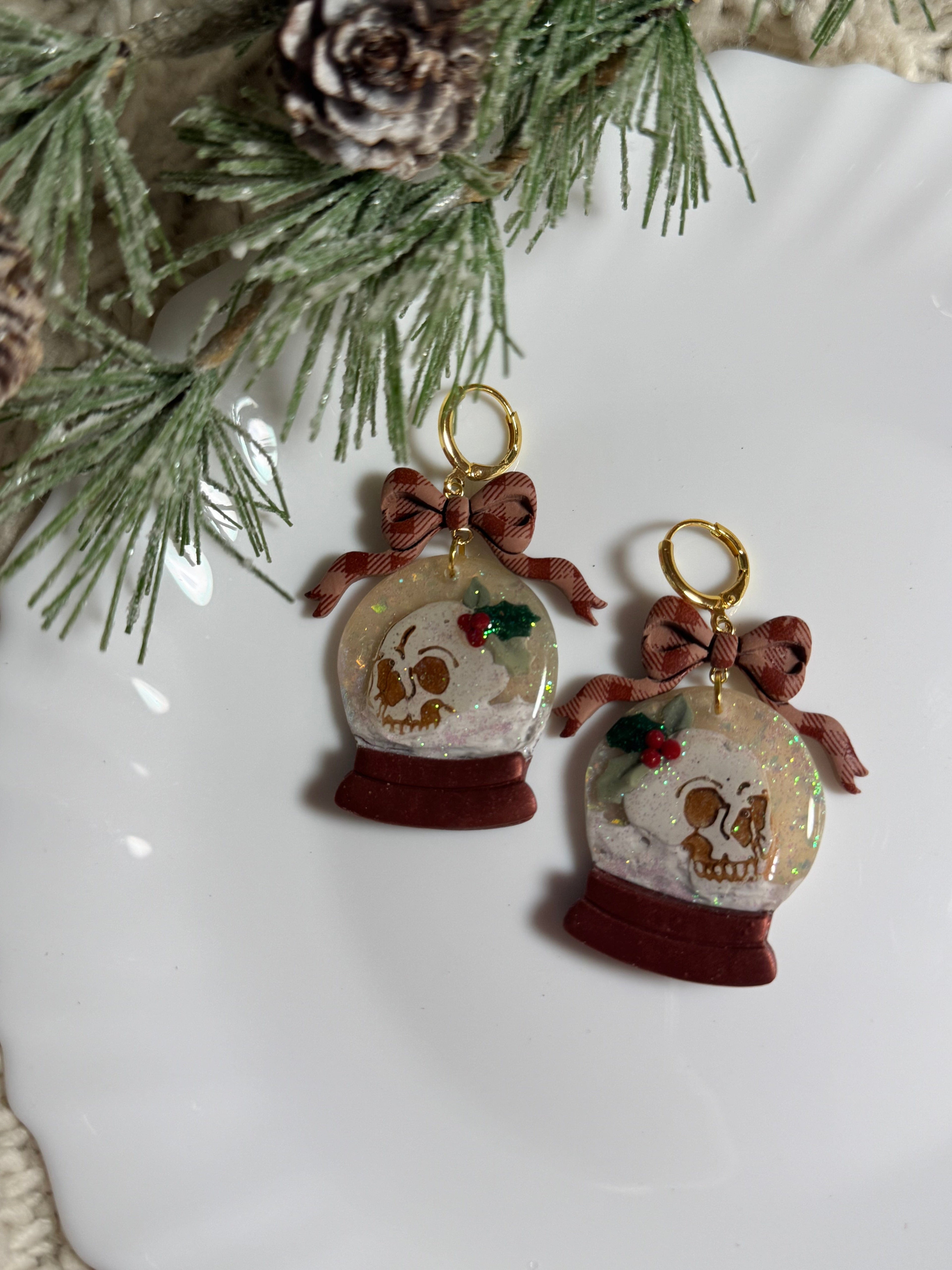 Snow Globe Skulls