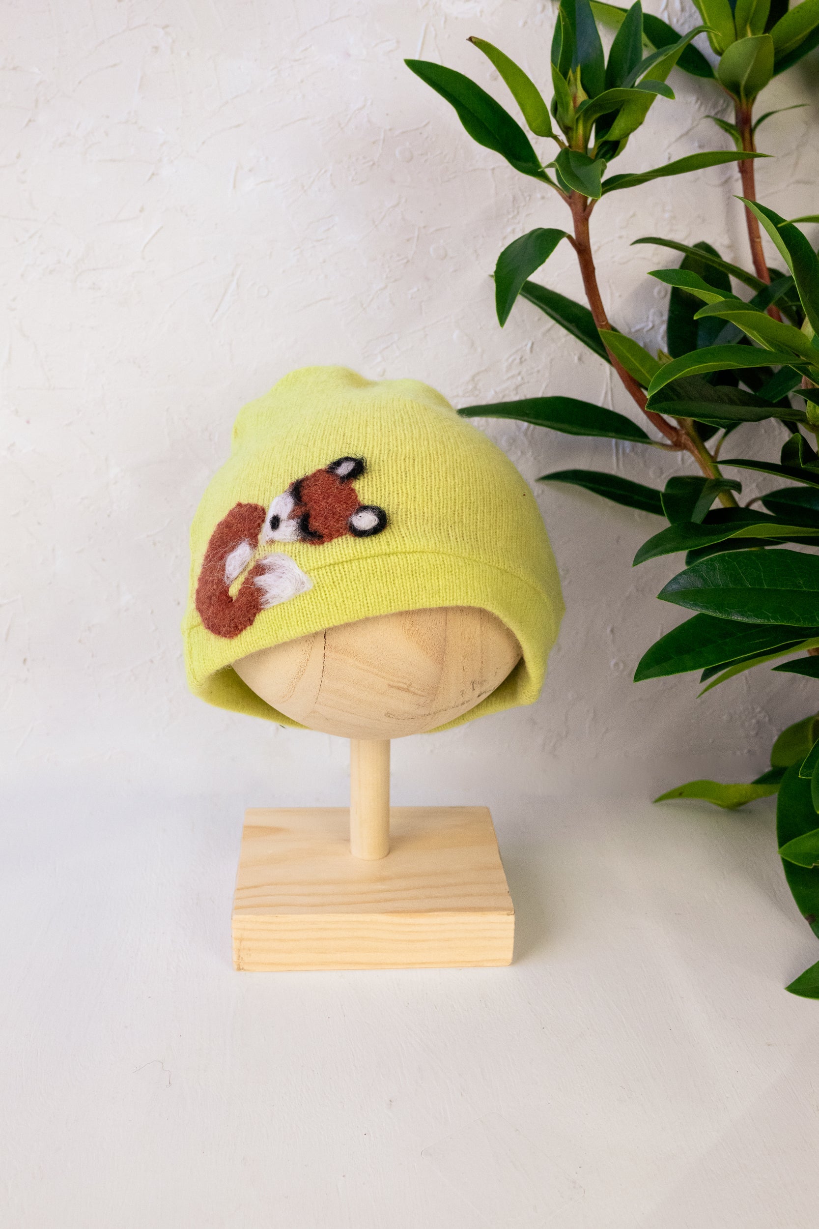 Sleeping Fox Cashmere Hat - Adult/Big Kid - My American Goods