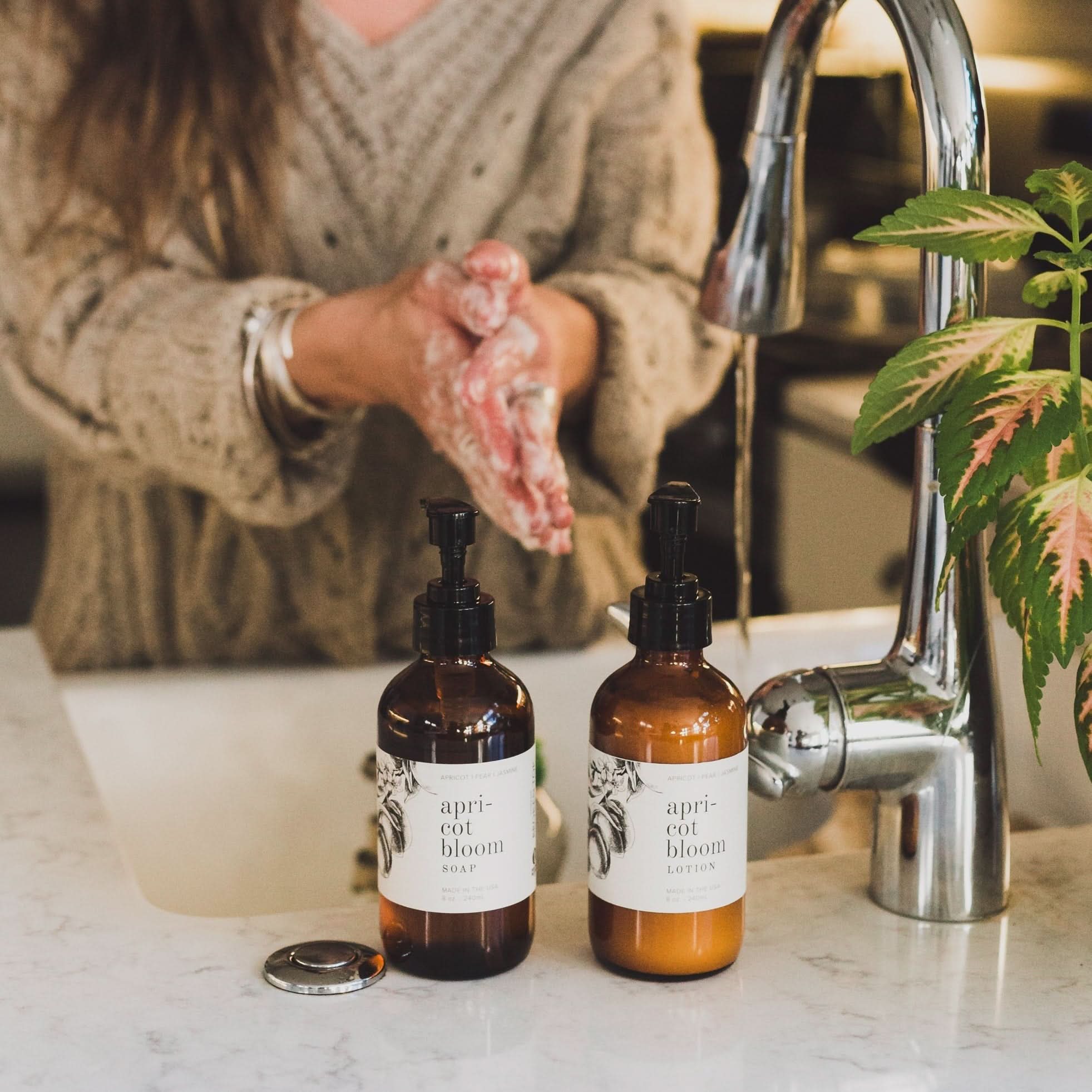 Apricot Bloom Liquid Soap - My American Goods