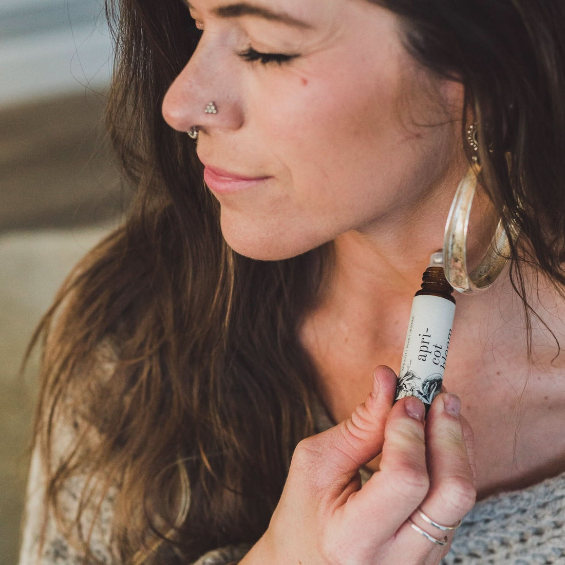 Apricot Bloom Roll-On Perfume - My American Goods