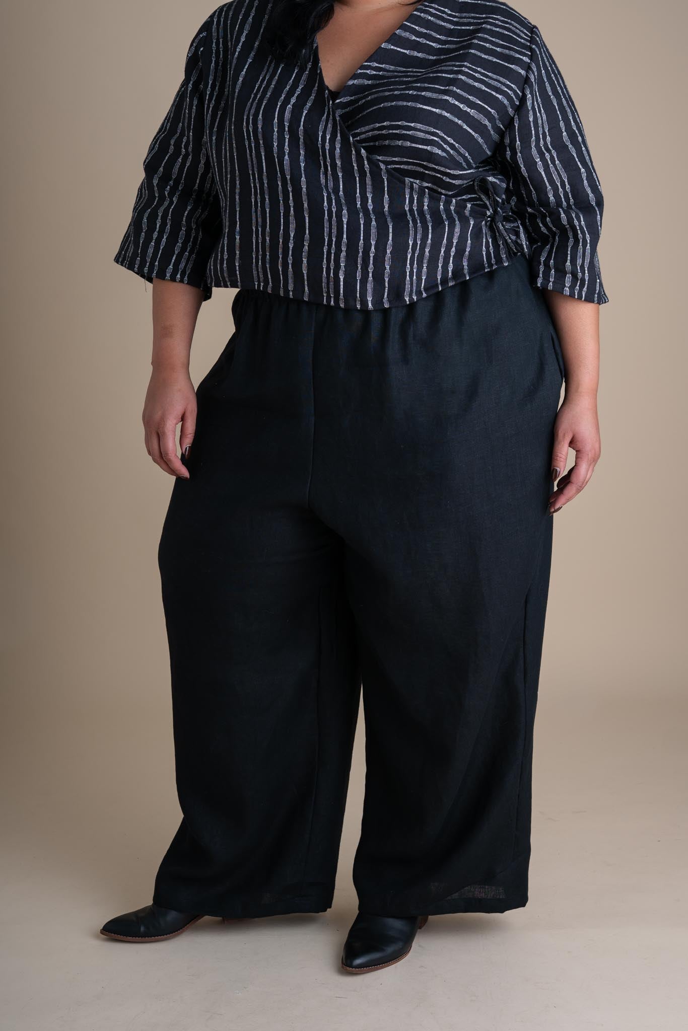 Elaina Pants in Black