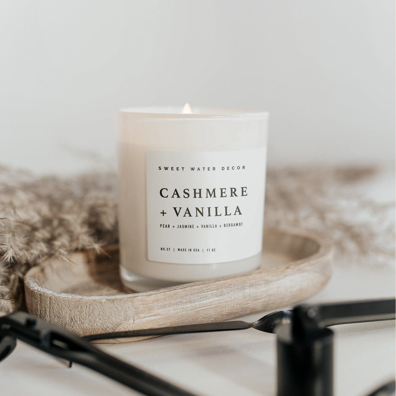 Sweet Water Decor Candles Cashmere and Vanilla Soy Candle - White Jar - 11 oz