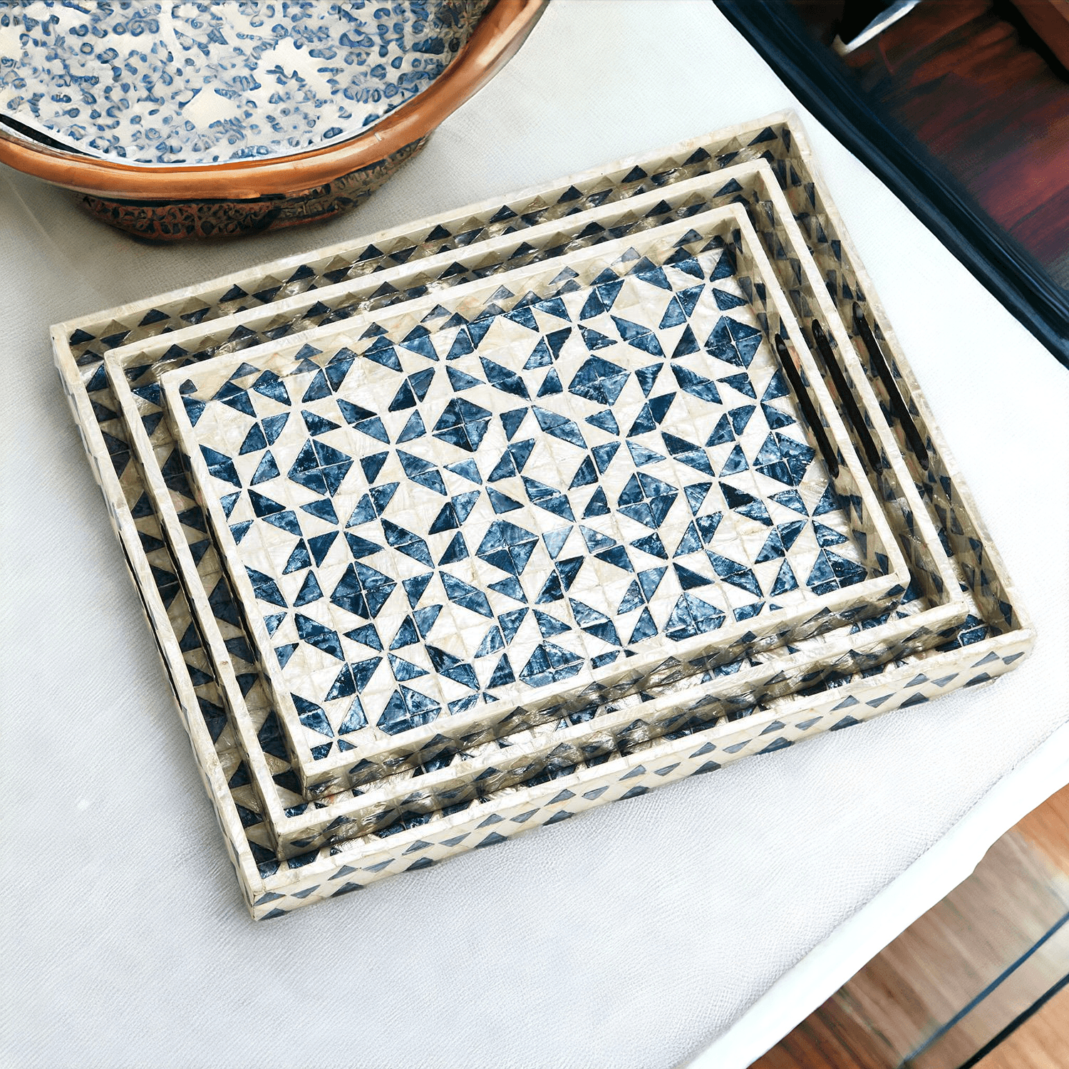 Gia Roma kitchen Daphne Pearl Trays