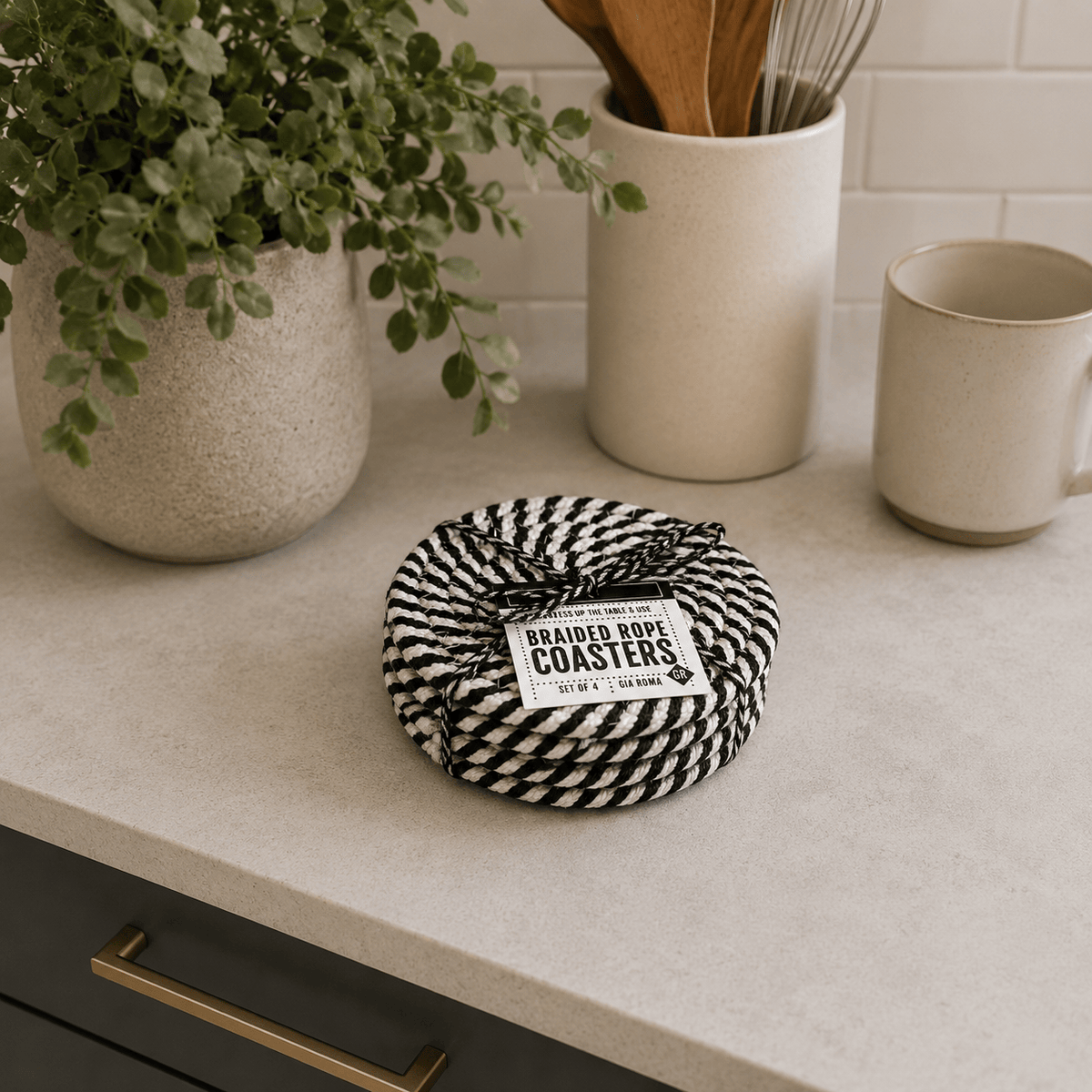 Gia Roma Coaster Black & White Spiral / 4pk Fall Fabric Coasters