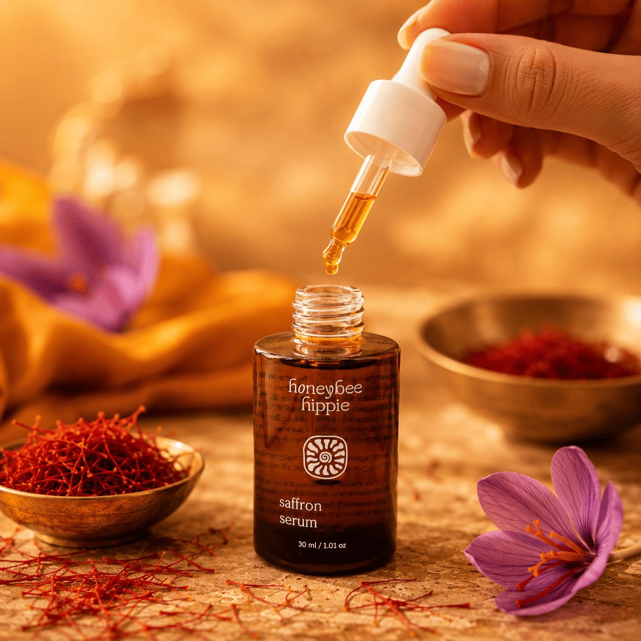 Honeybee Hippie oil serum Saffron Serum