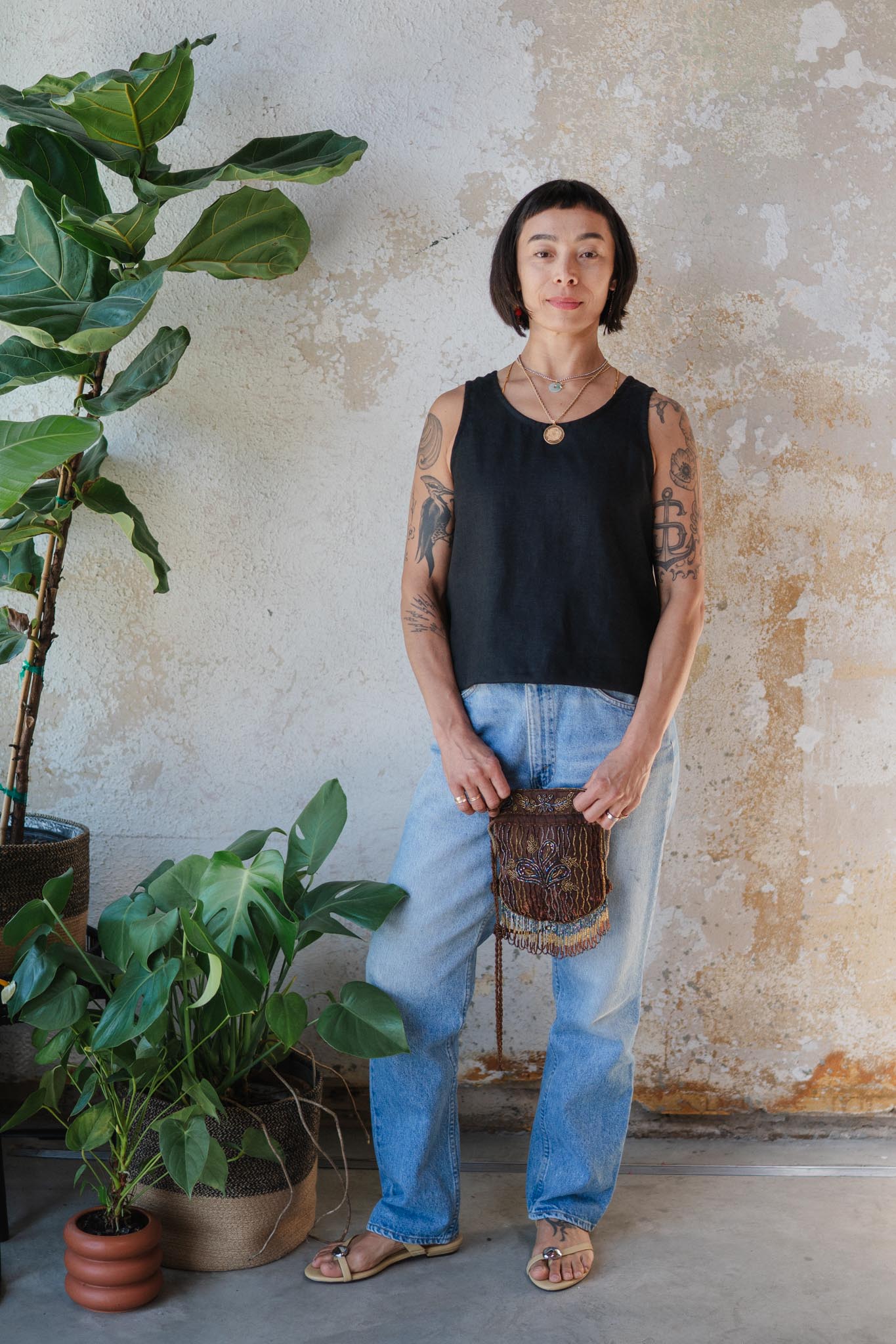 Classic Tank in Black Linen