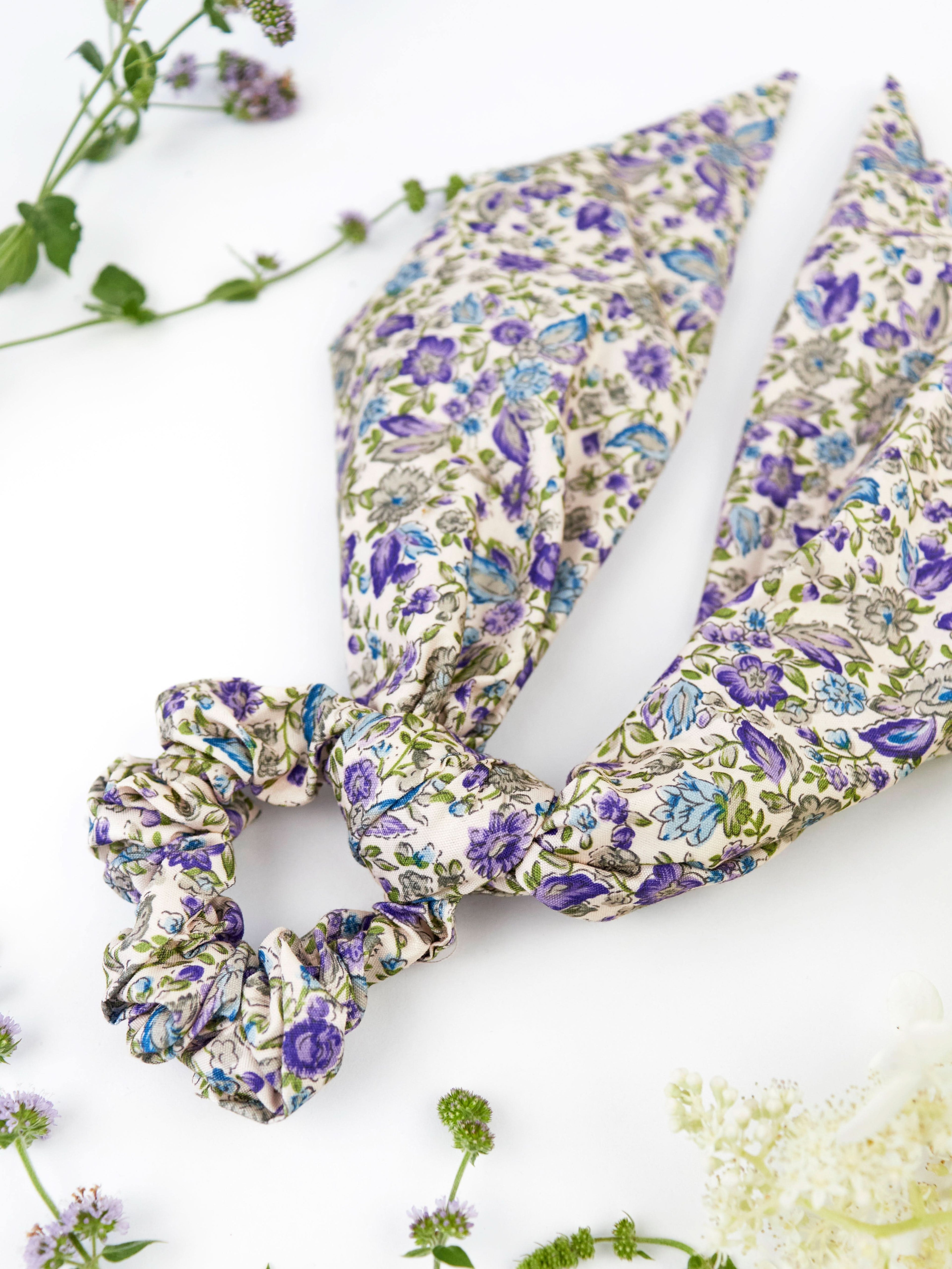 Cream Floral Scarf Scrunchie - My American Goods