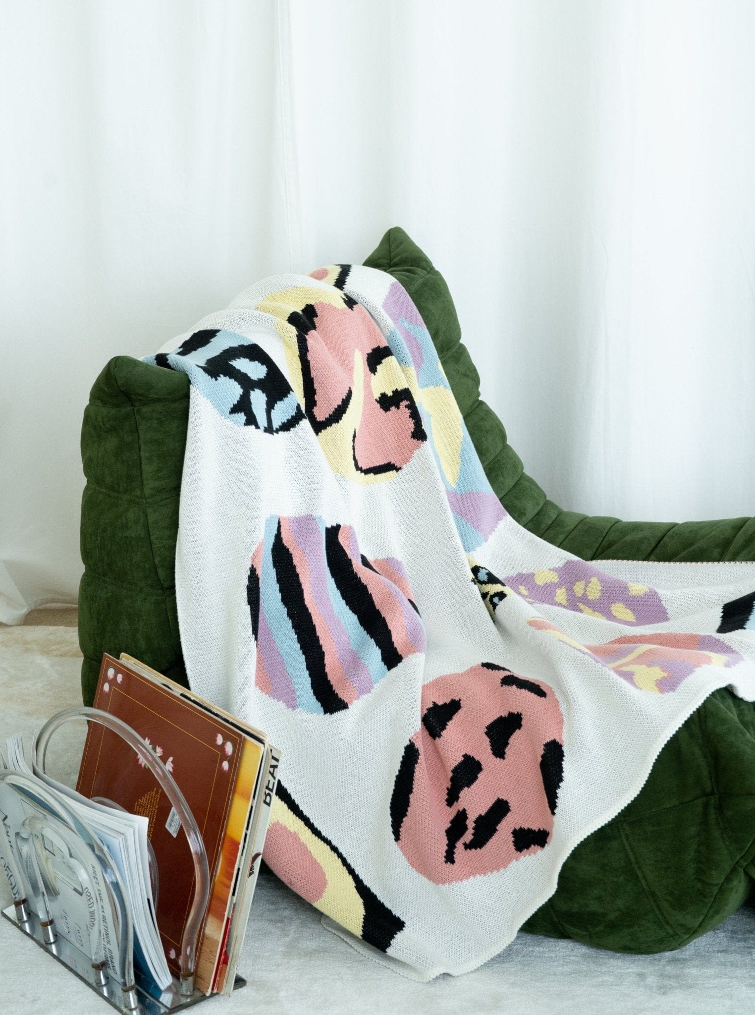 Biquette Throw Blanket Ceramicism Throw Blanket