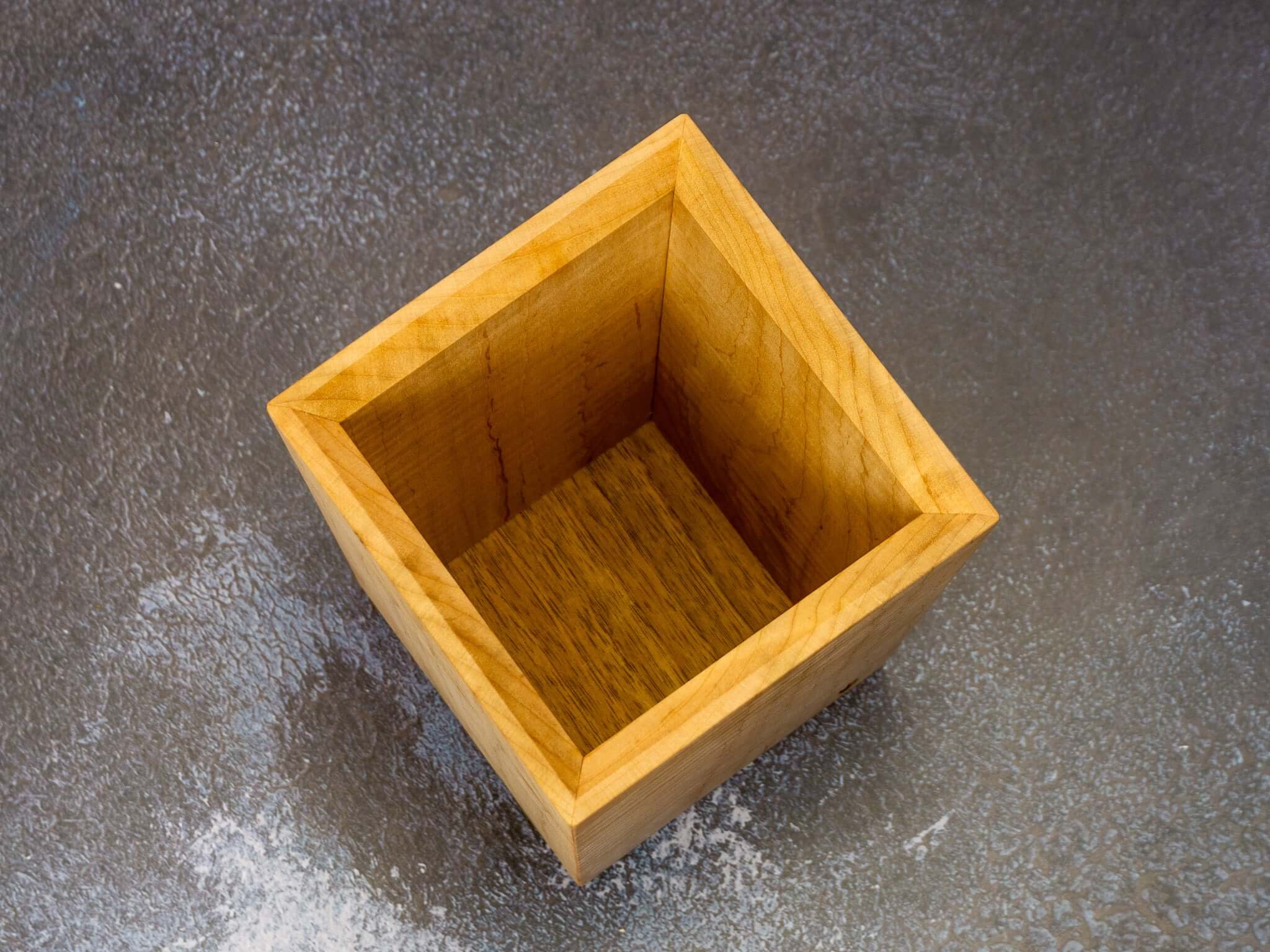 Old Saguaro Woodcraft Utensil Holder
