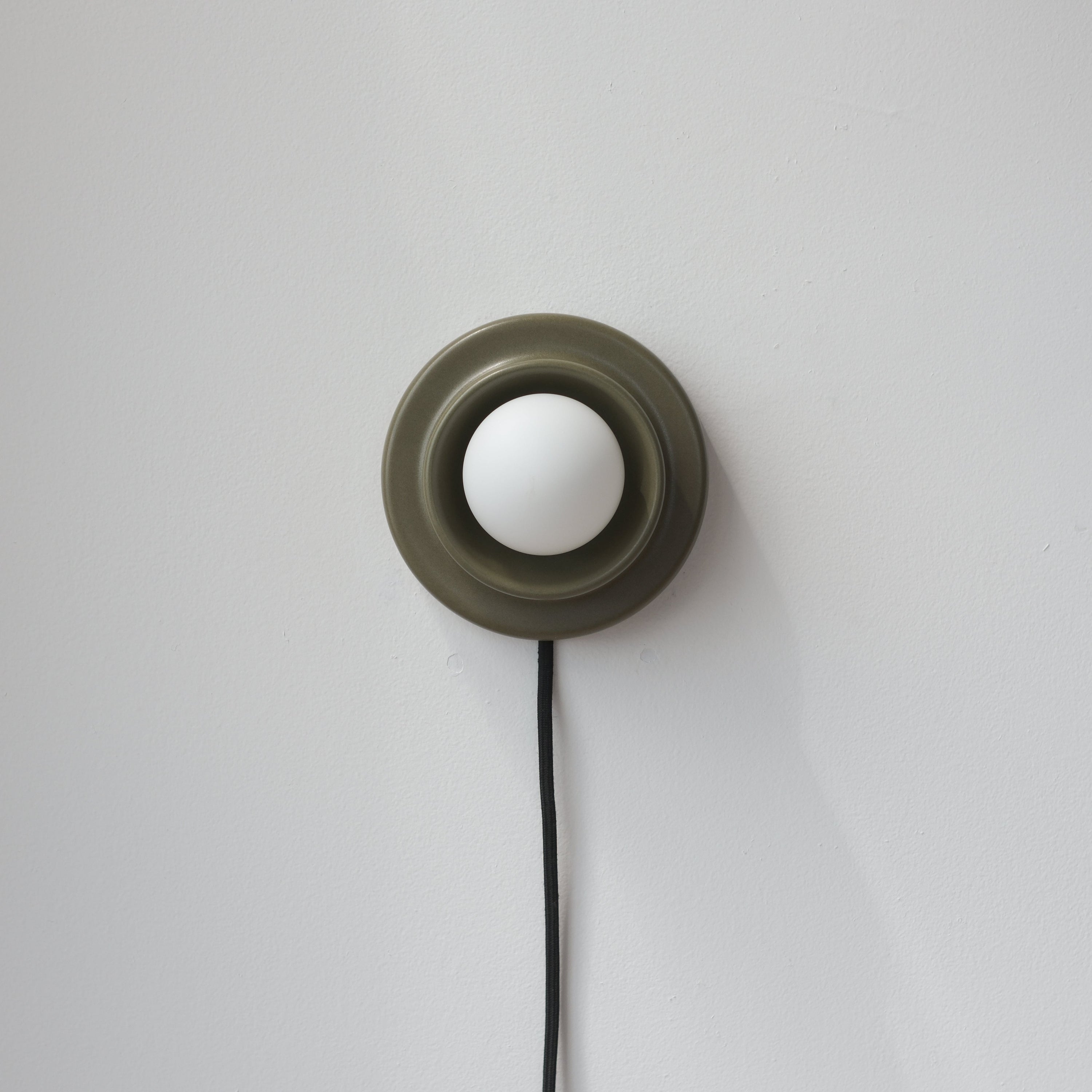 Misewell Lamps Moss / Hard-wired (Dimmable) Q Sconce
