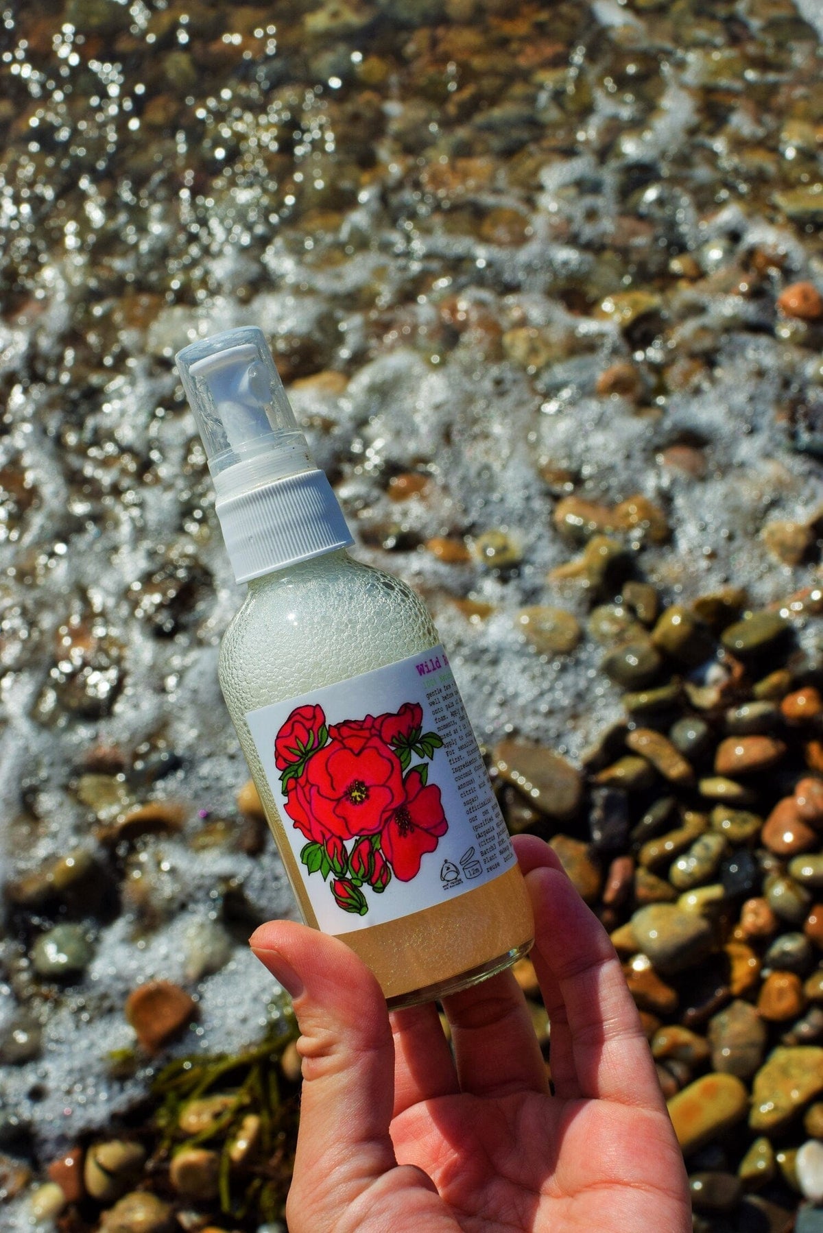 plant makeup Wild Rose Face Wash