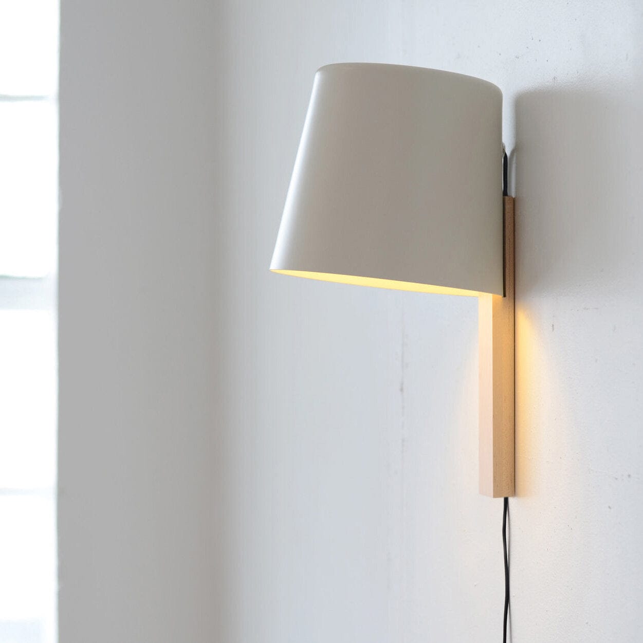 Misewell Lamps Pilot Sconce Lamp
