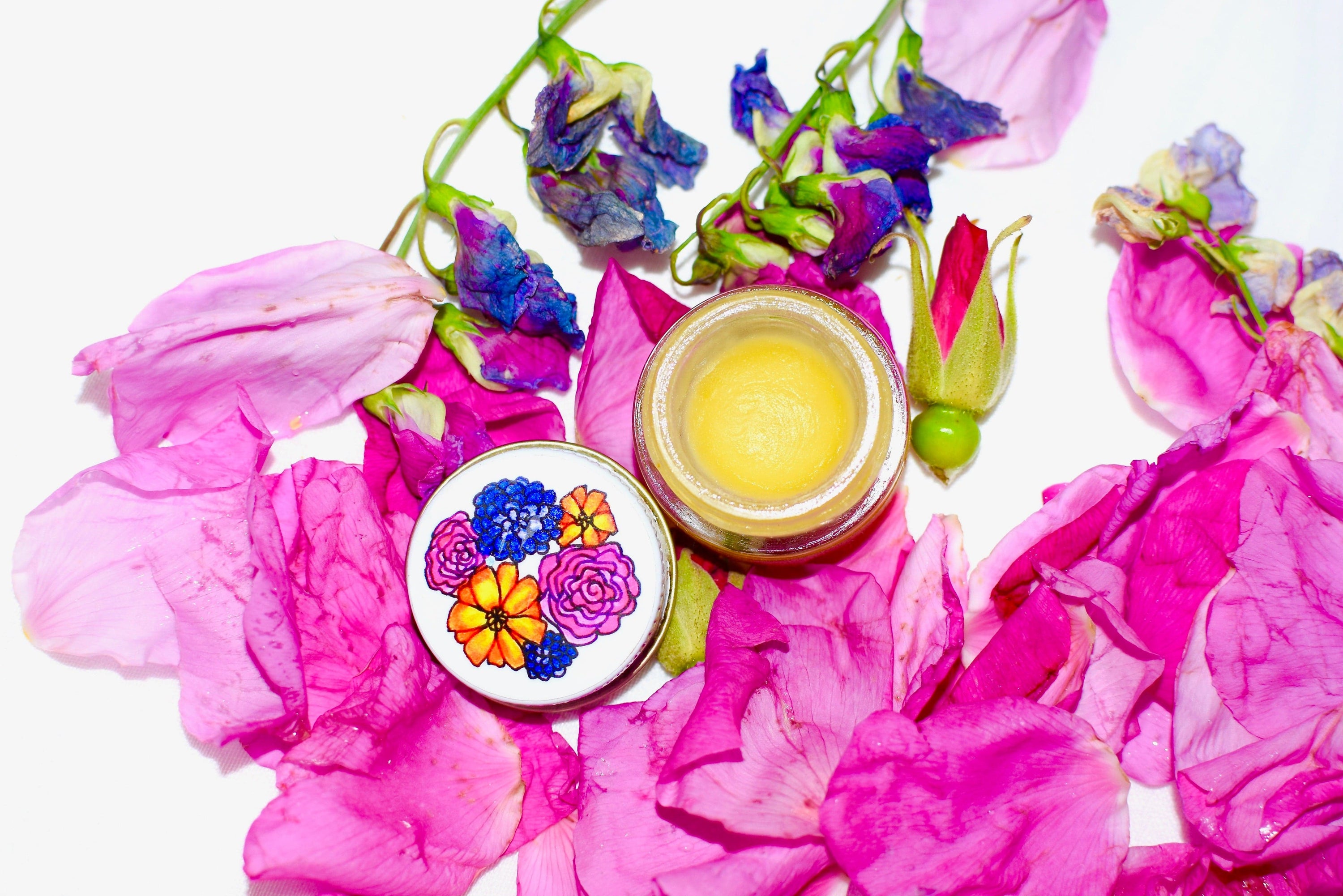 plant makeup Makeup Primer // UNIVERSE-all Face + Body Balm