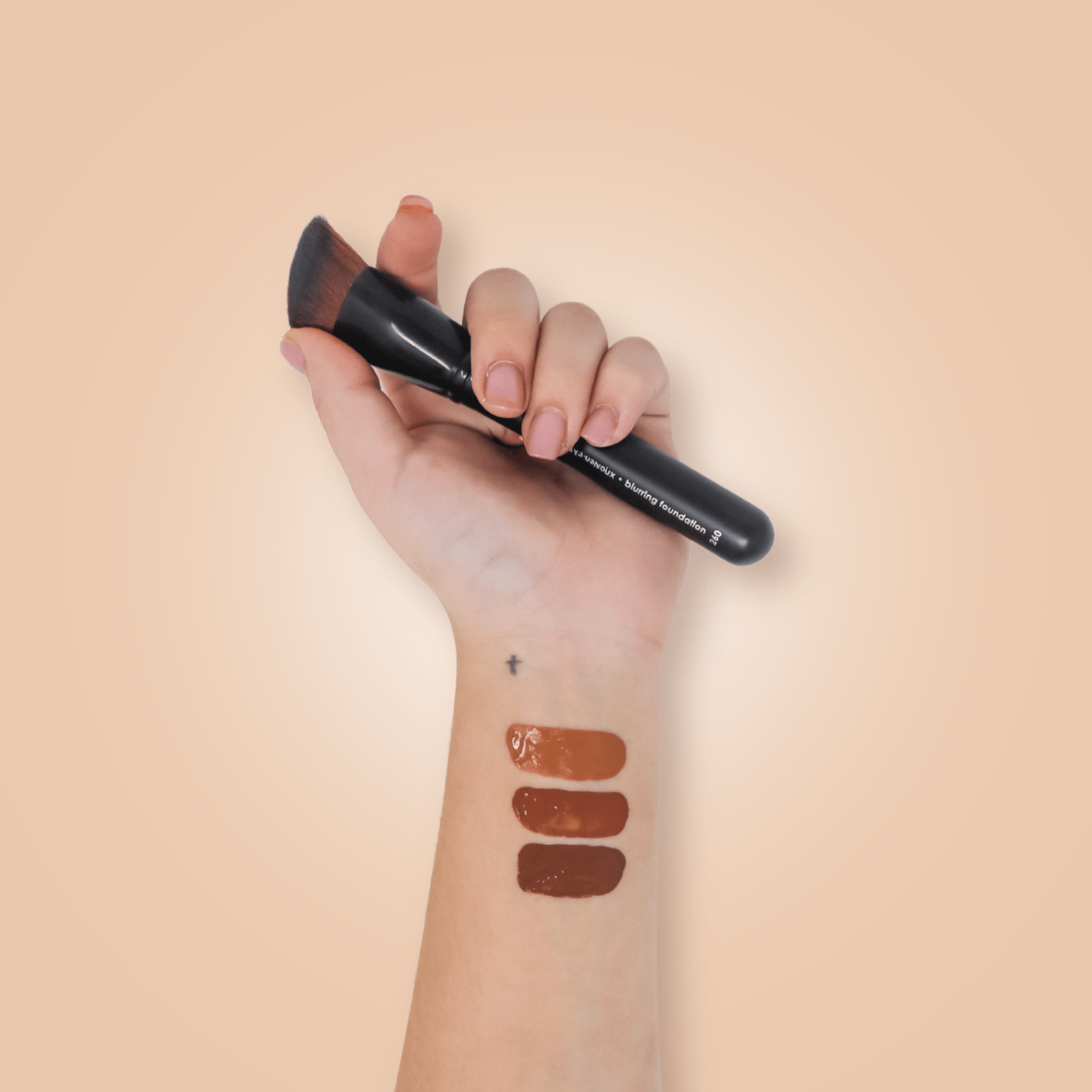 Taylor Made Organics foundation Liquid Mineral Foundation | oil-free, lightweight
