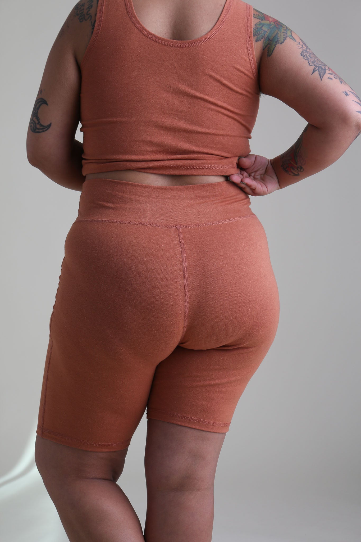 Bike Shorts in Adobe