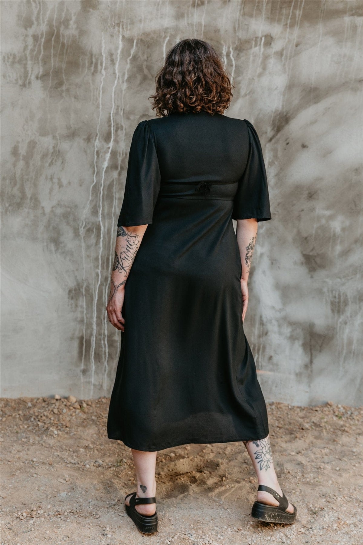 Field Day Dress Tyrah Dress in Black Challis