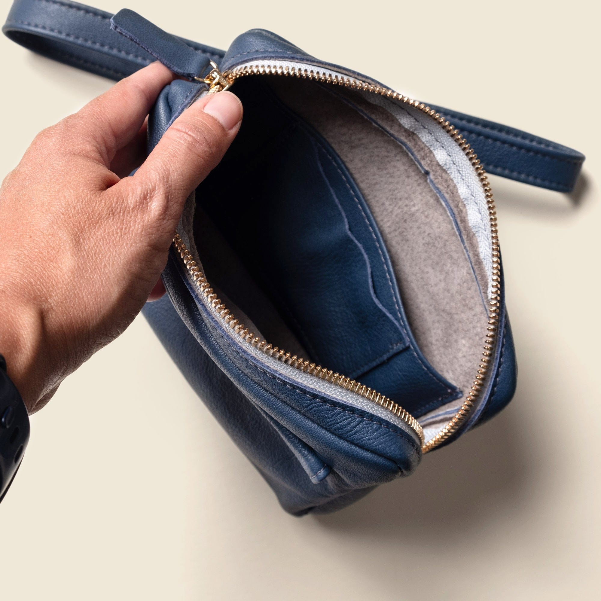 CASUPO Handbags Size 28 - 36 Fanny Pack - Blue