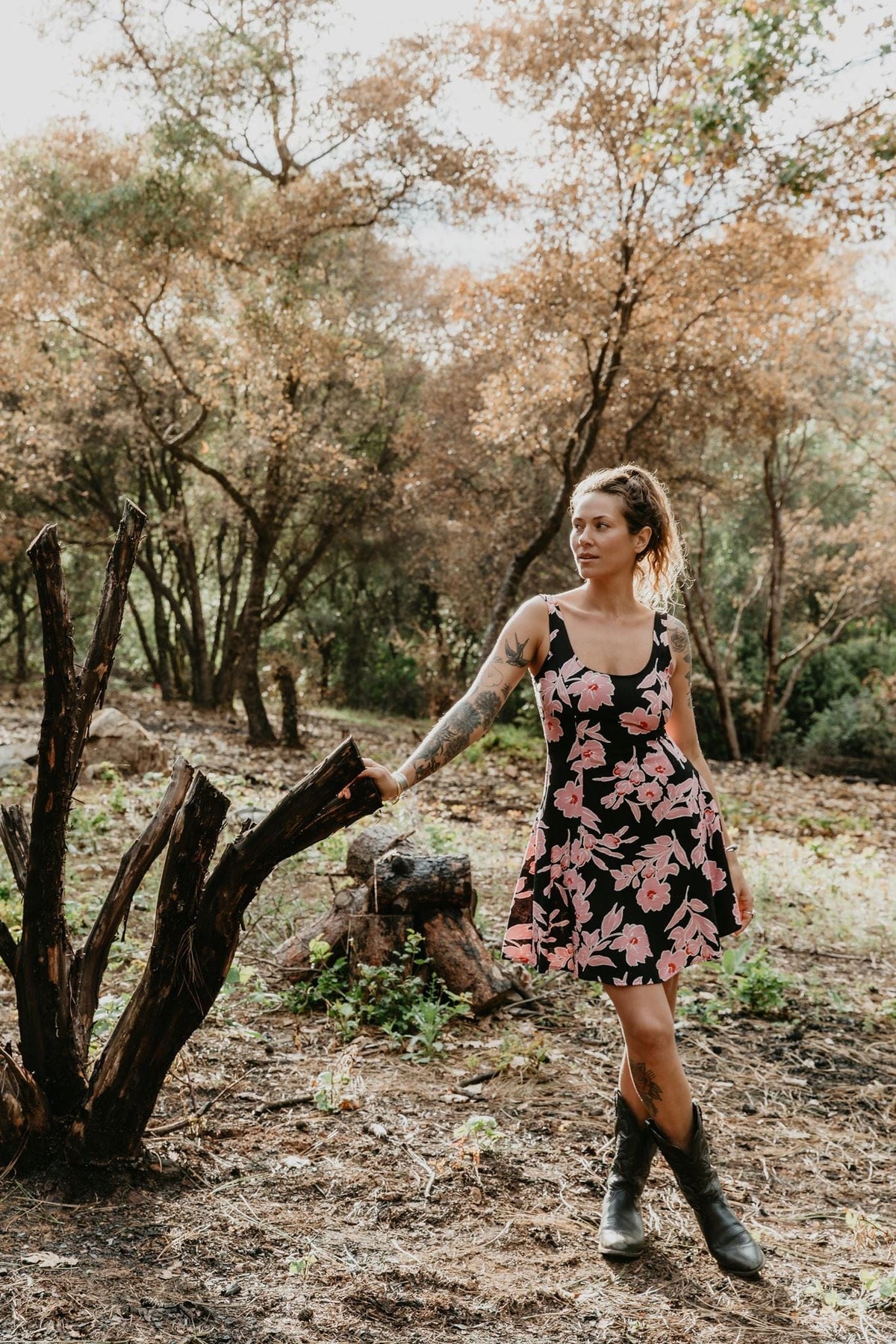 Field Day Dress Delana Dress in Dark Floral Challis