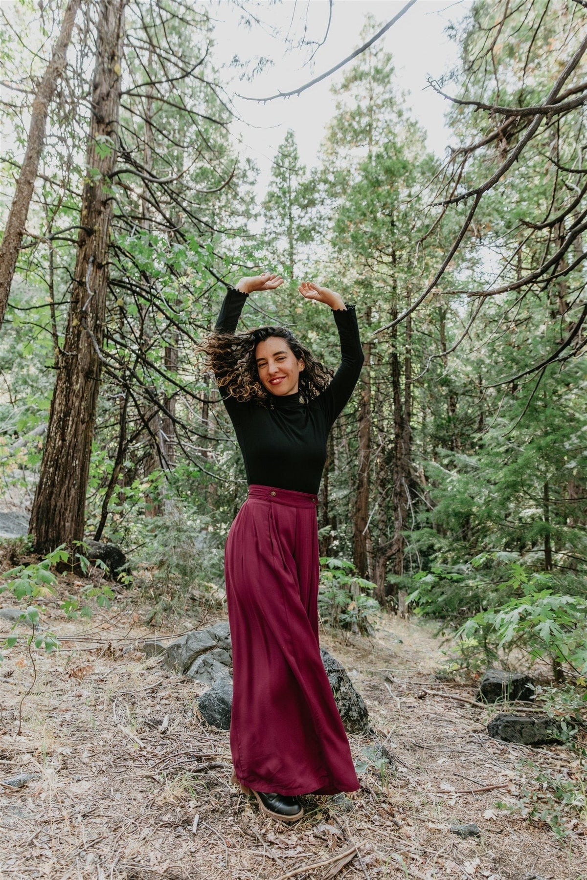 Field Day Pants Rue Pants in Merlot Challis