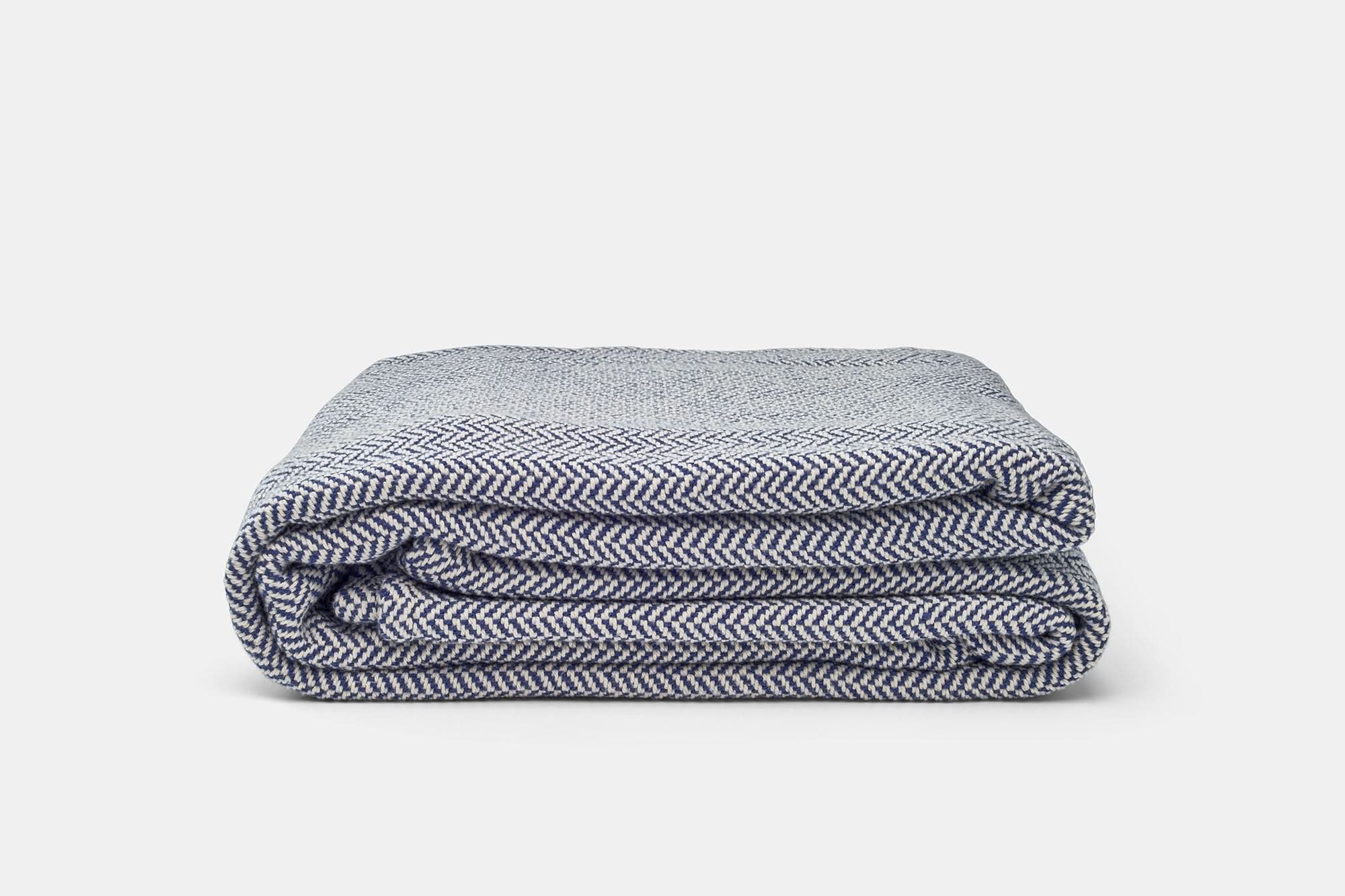 American Blossom Linens Blankets Throw / Patriot Blue Herringbone Weave Cotton Blanket