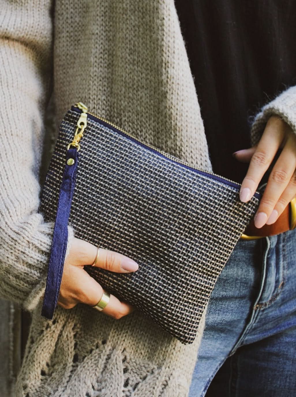 Ash & Rose bag Golden Navy Tweed Purse