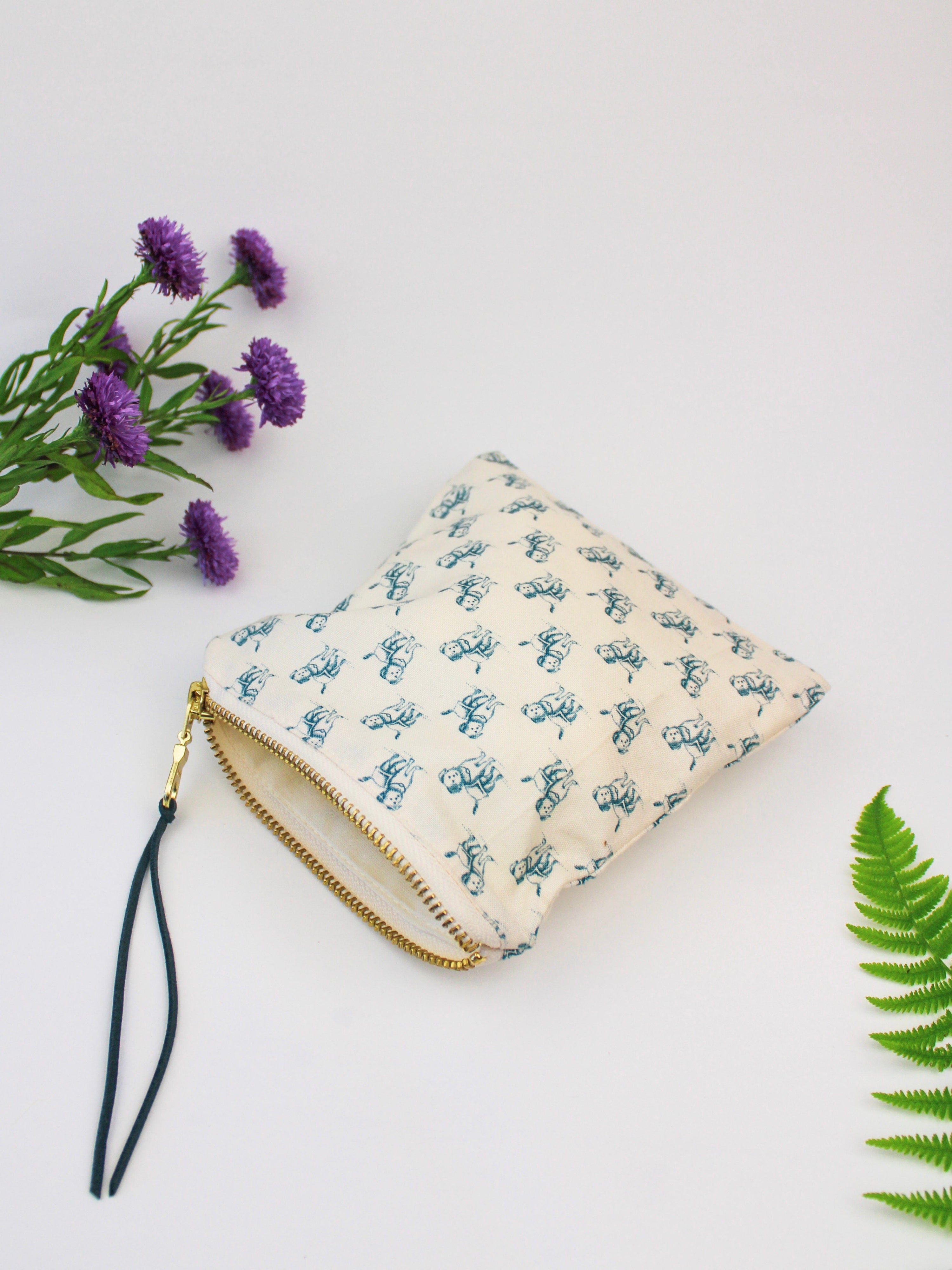 Ash & Rose coin purse Good Dog Square Zip Pouch