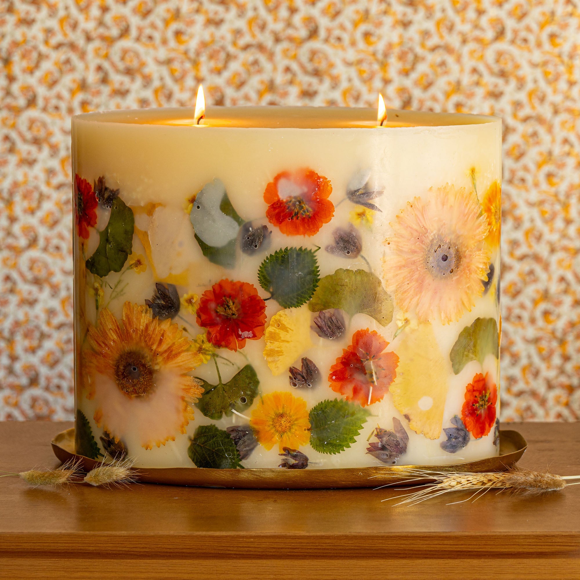 Centerpiece Botanical Candle - Harvest Pumpkin