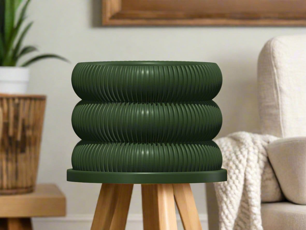 Rosebud HomeGoods Planter Ribbed Bubble Plant Pot With Drainage and Saucer