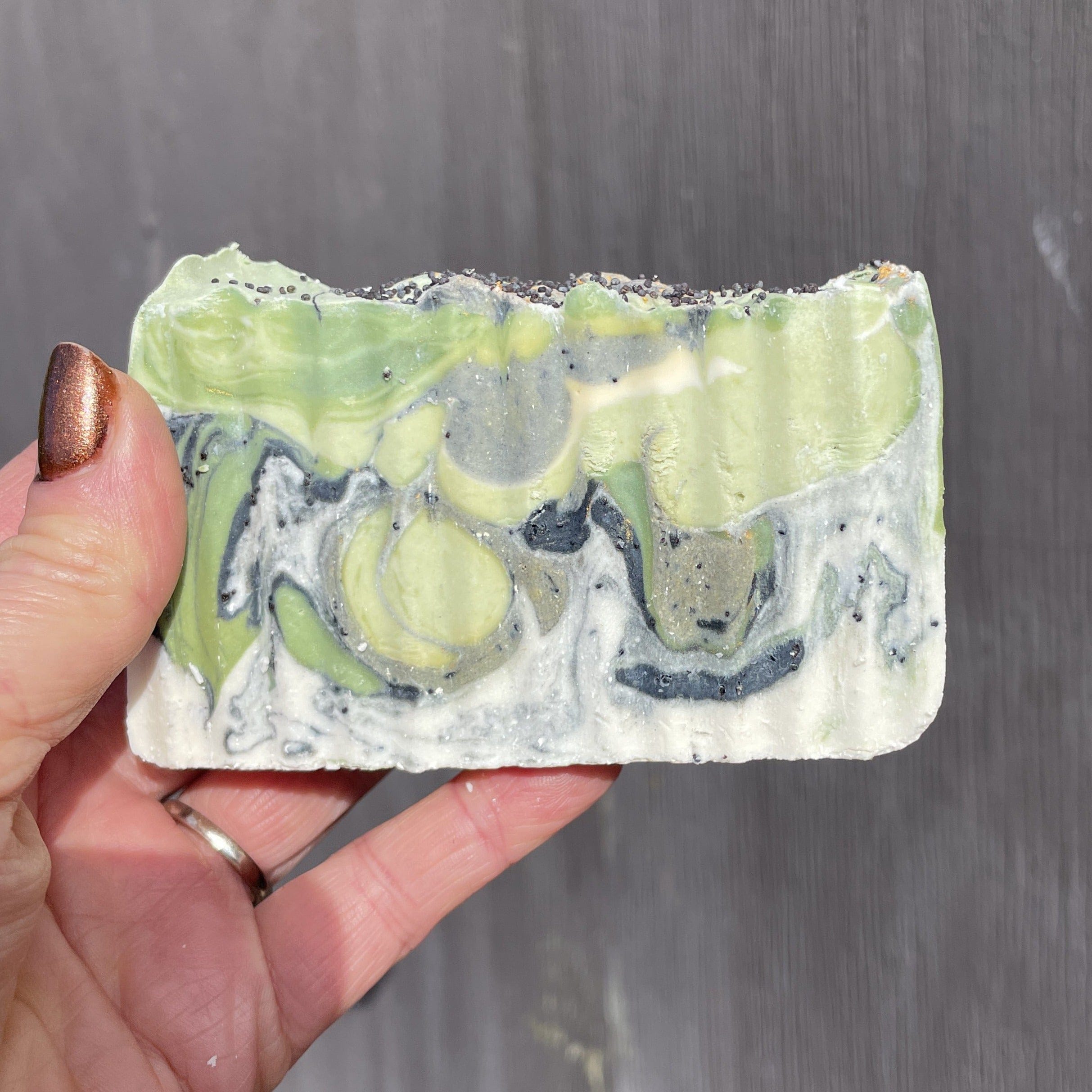 Creme de la Crop Soap - Tonka Bean, Oud (Exfoliating)