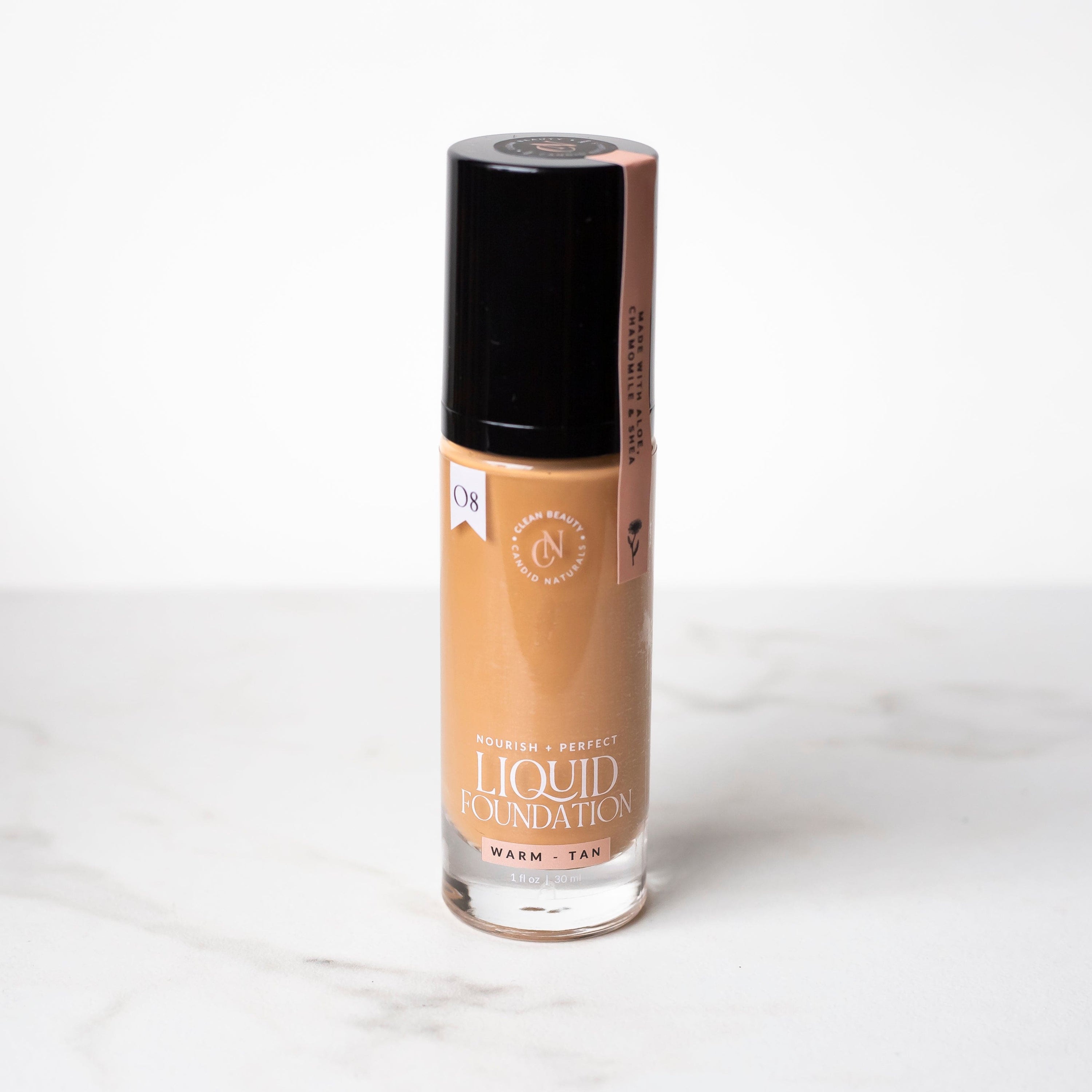 Candid Naturals Full Size (30ml) / 08 | Warm - Tan Natural Liquid Foundation