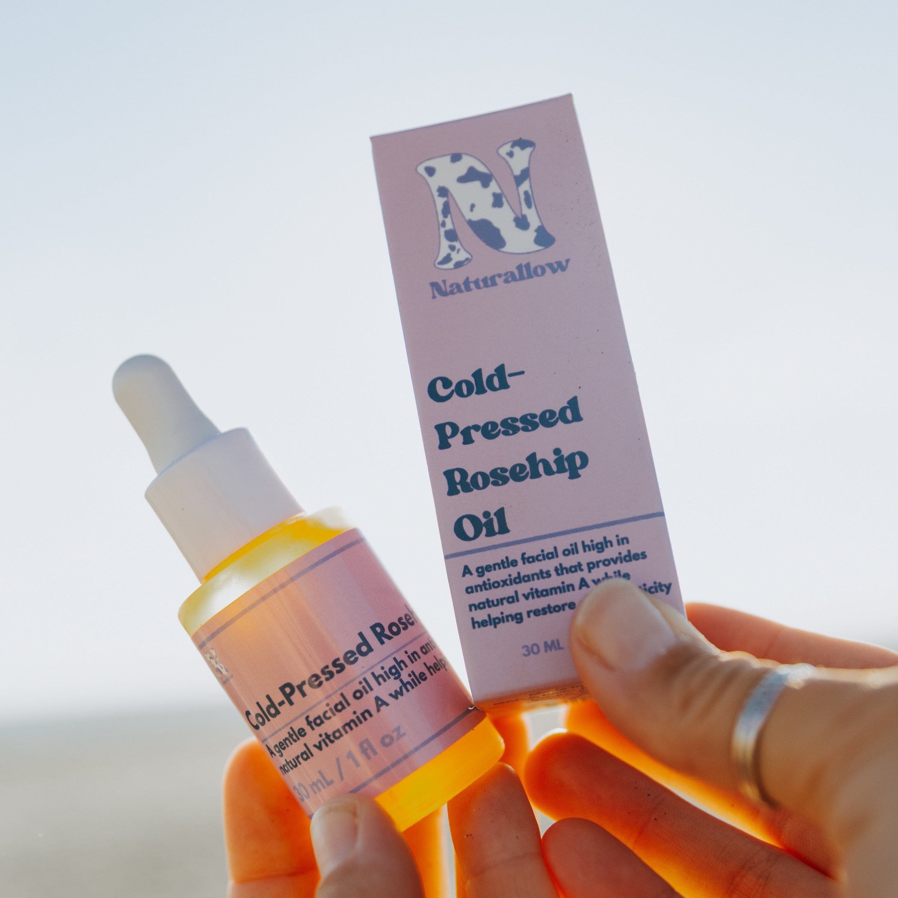 Naturallow Moisturizer Cold-Pressed Rosehip Oil